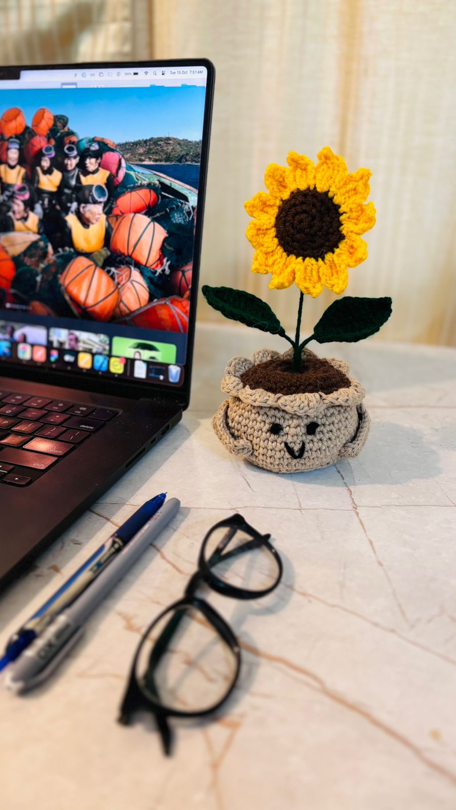 Flower pot