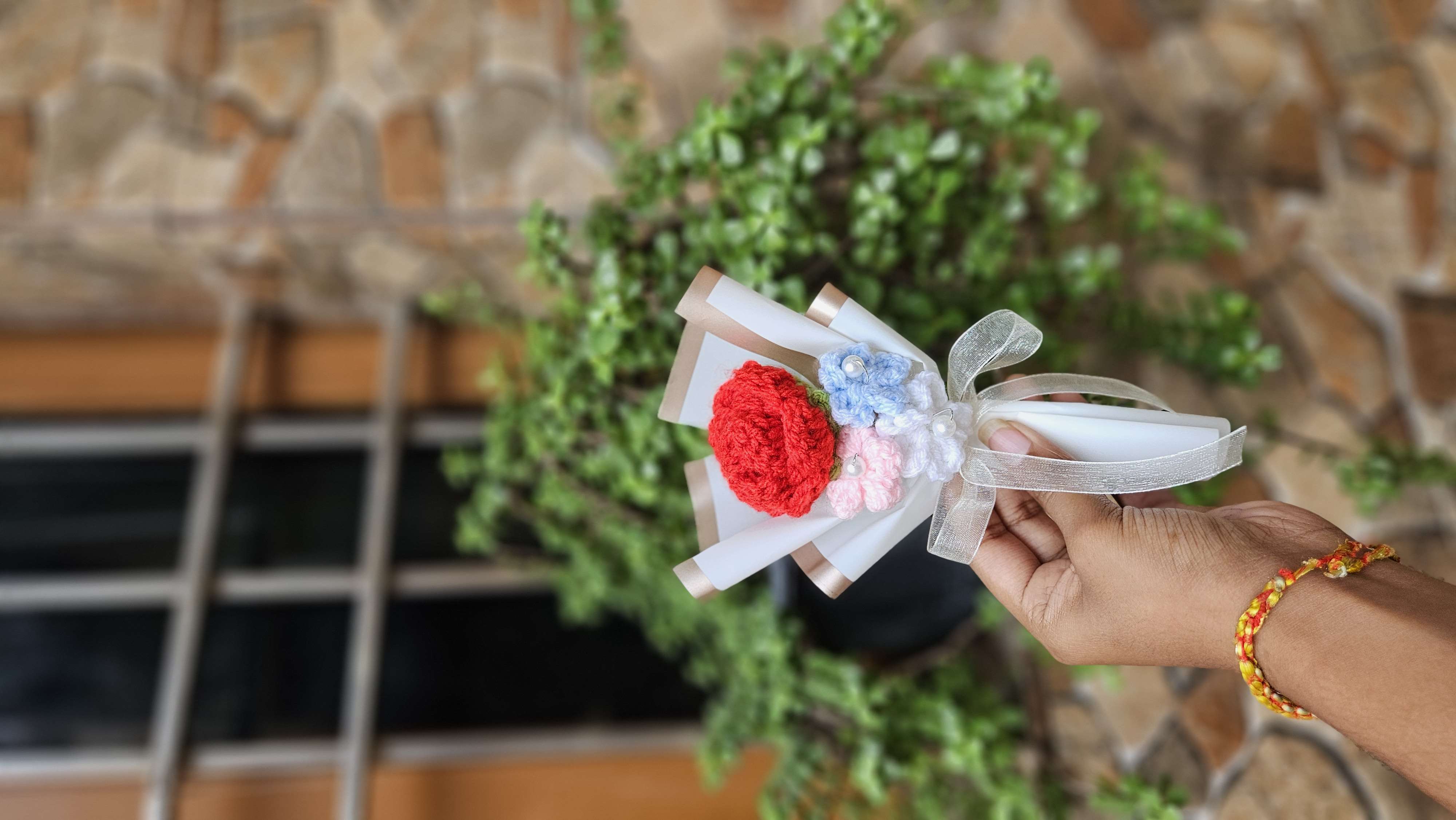 Mini red rosey bouquet