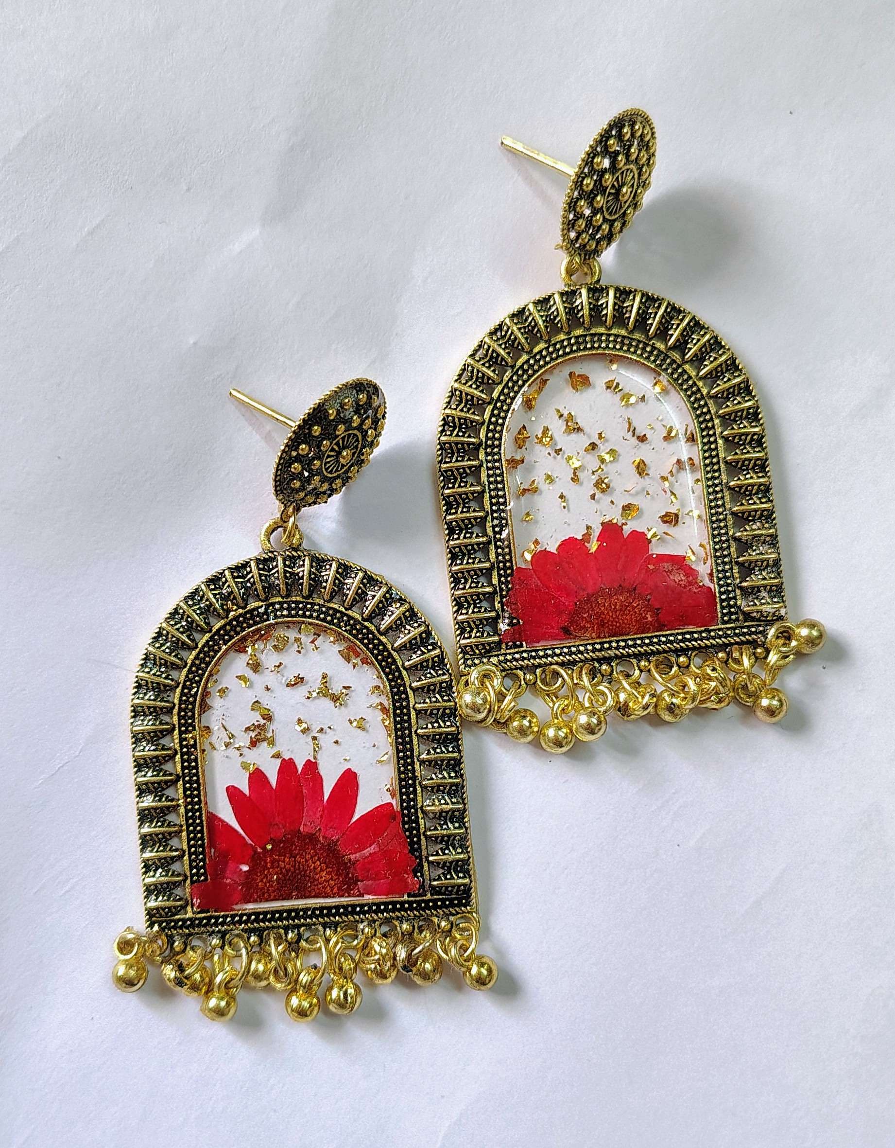 Scarlet Jhumka