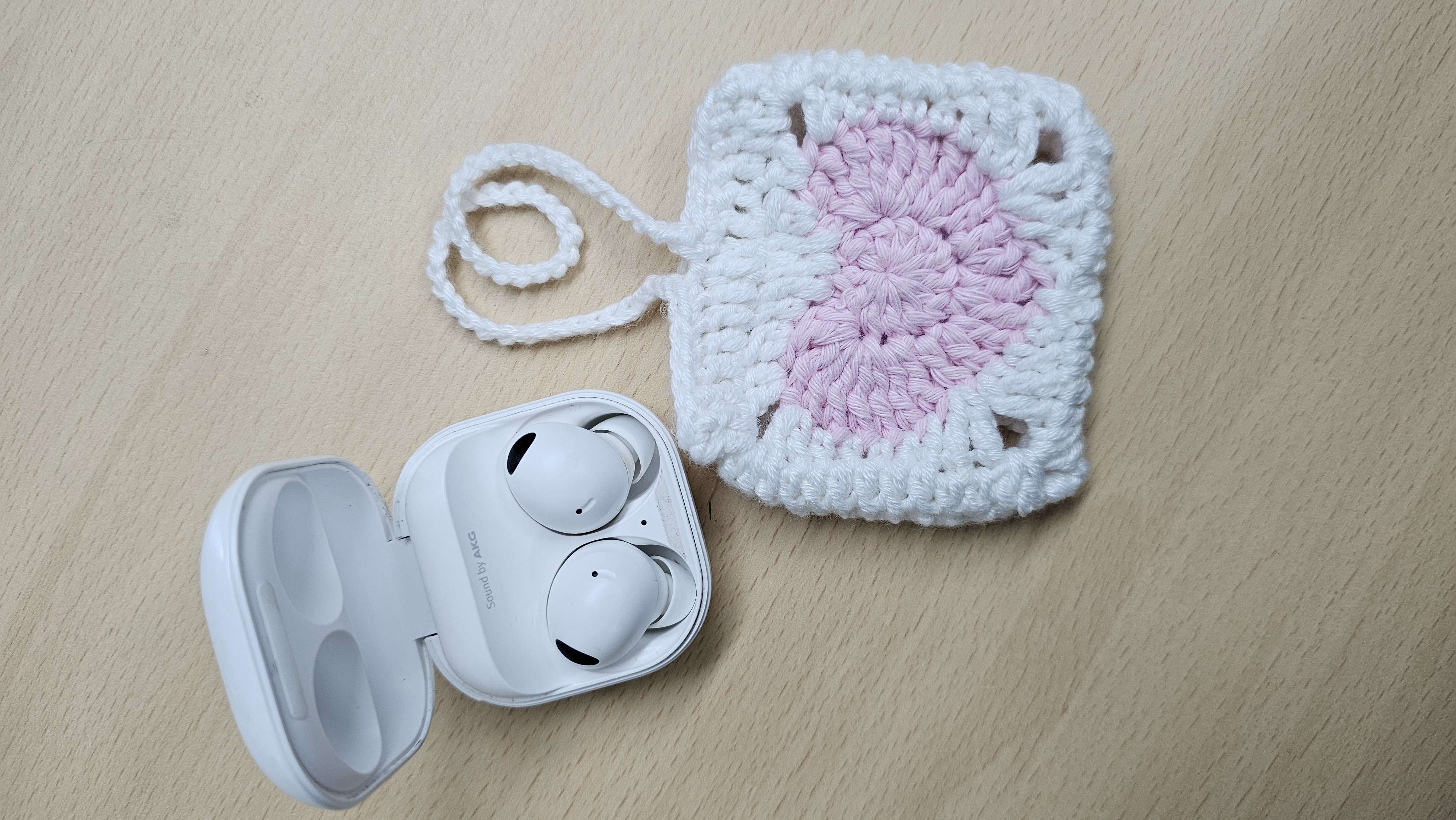 Heart buds case cover