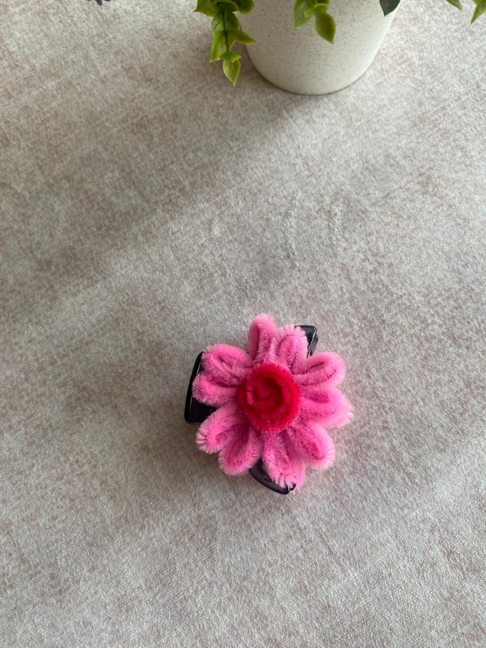 Pink Half Flower Hair Clutcher