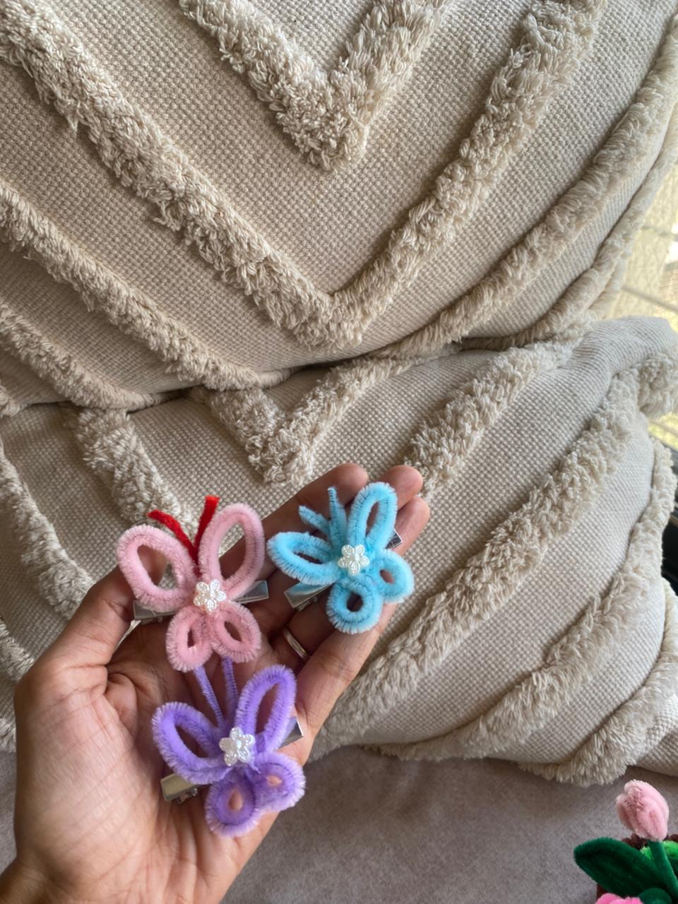 Hair pins