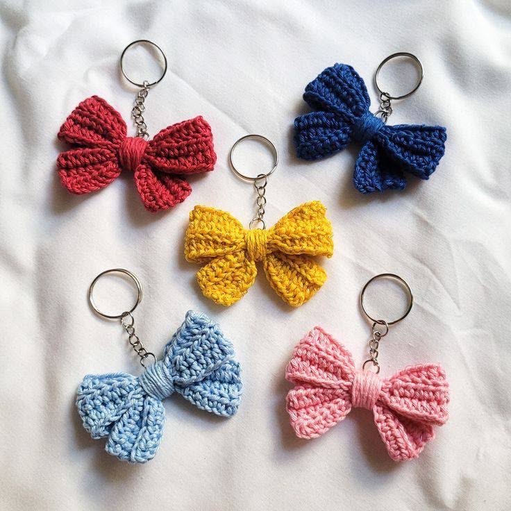 Bow keychain