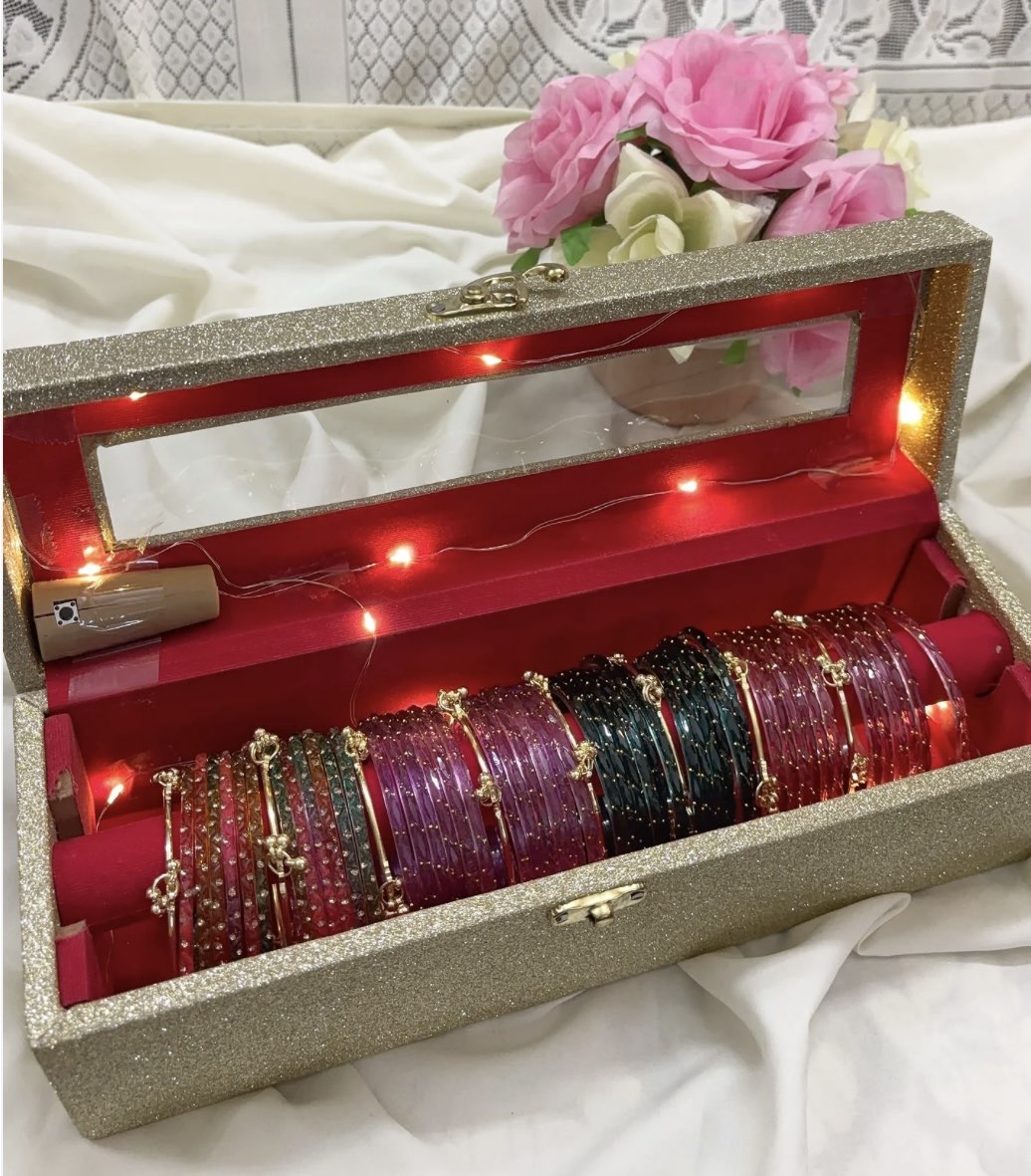 Kashmiri bangle