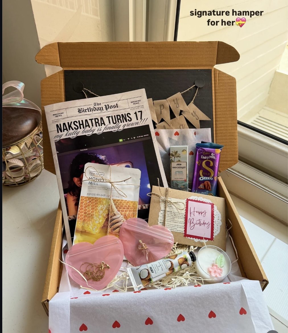 Signature hamper