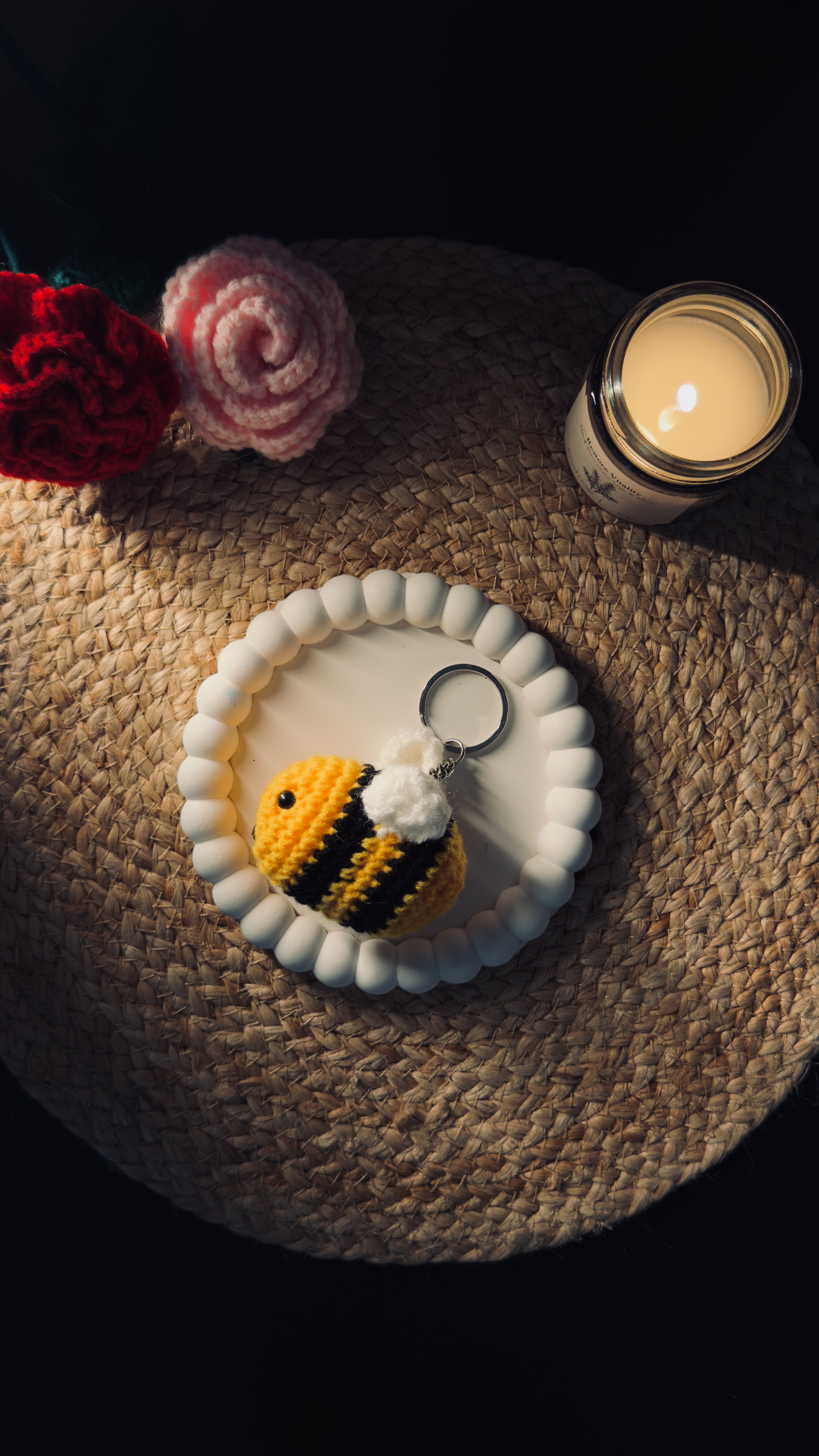 Honeybee keychain image 4
