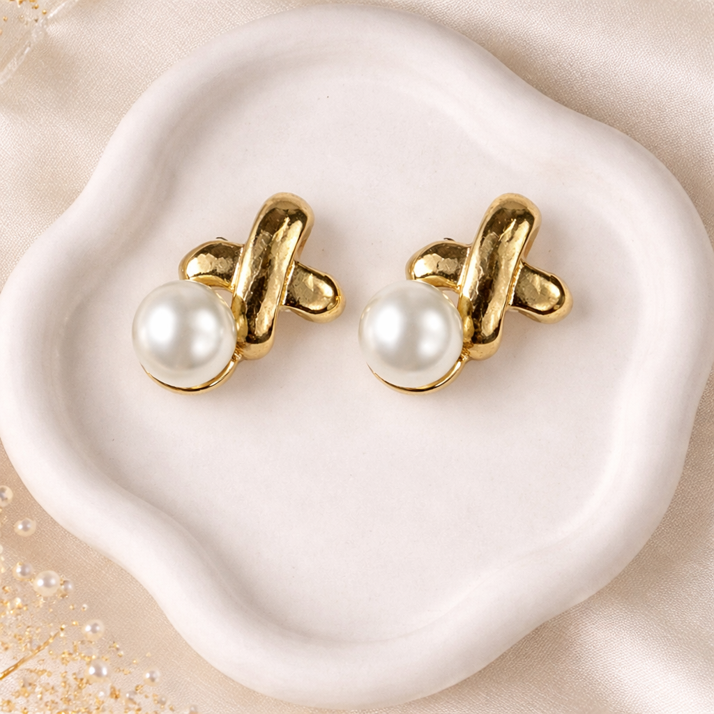 Pearl Gold Cufflinks