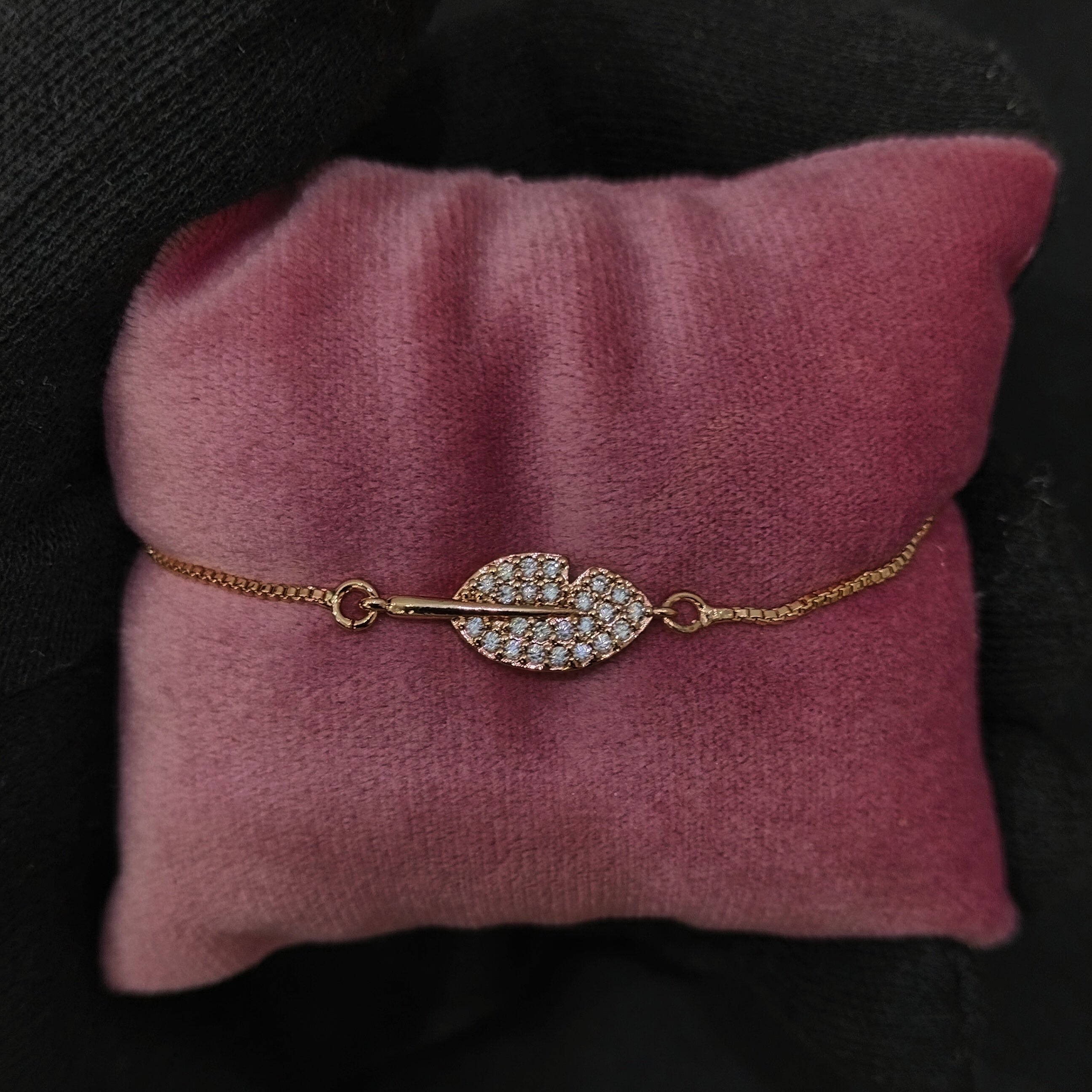 Gold Leaf Crystal Bracelet