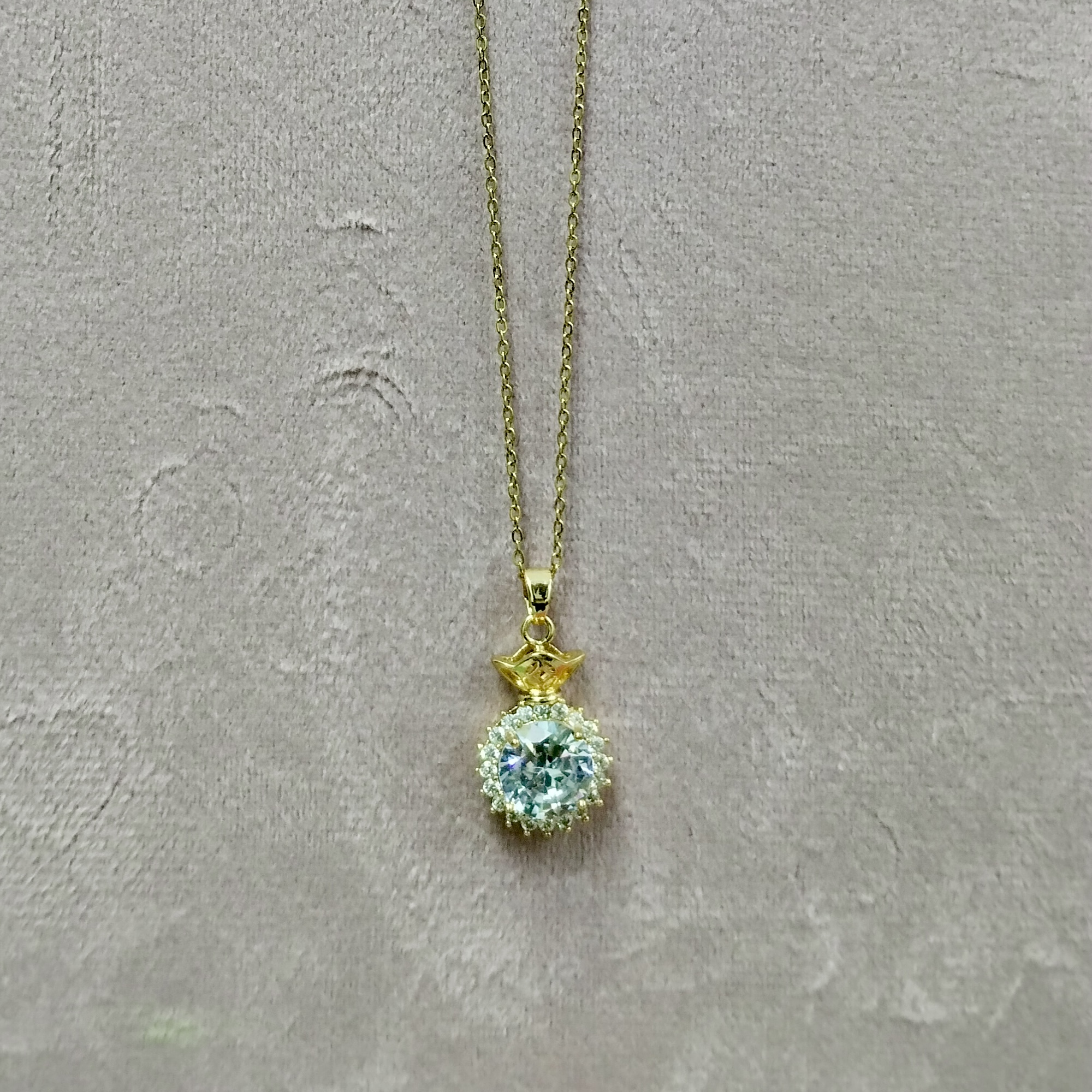 Gold Crystal Pendant Necklace