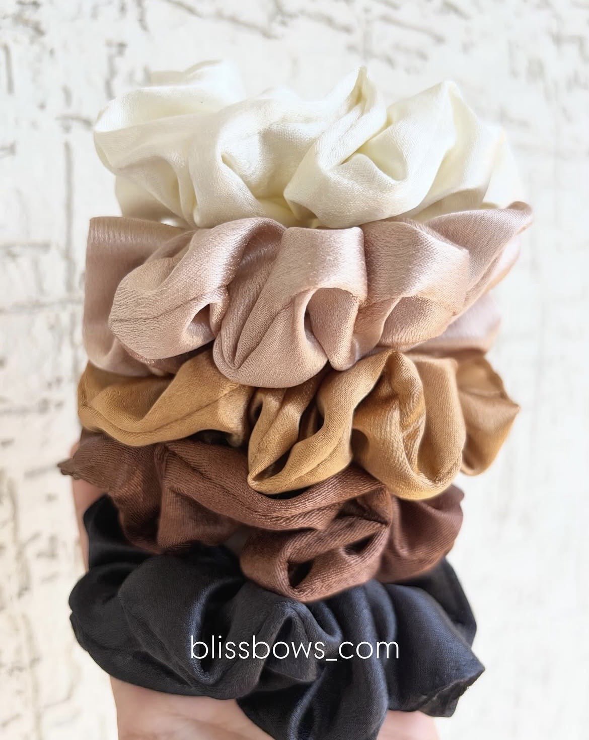 Satin scrunchies- SANDY