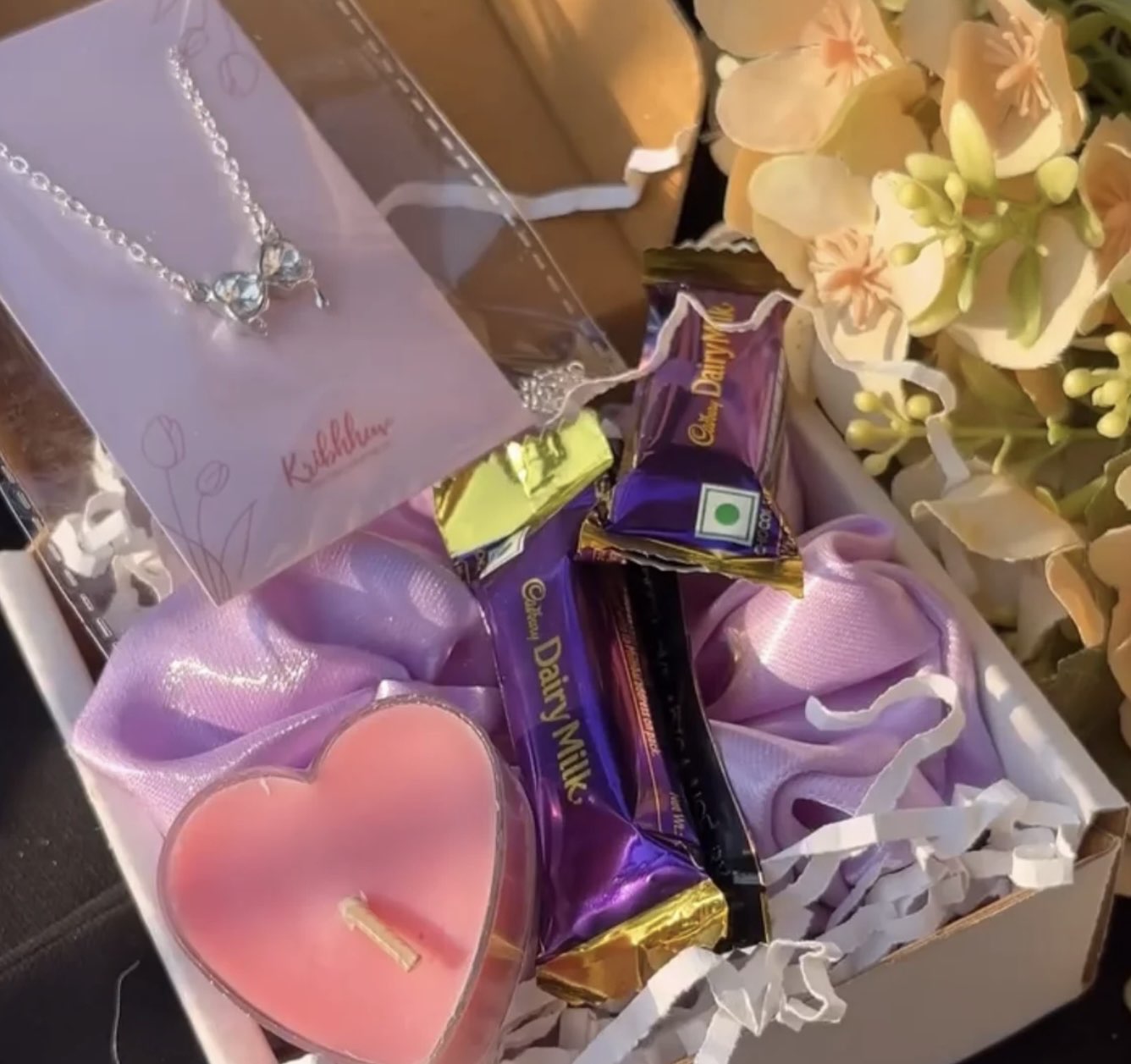 Affordable gift box for her