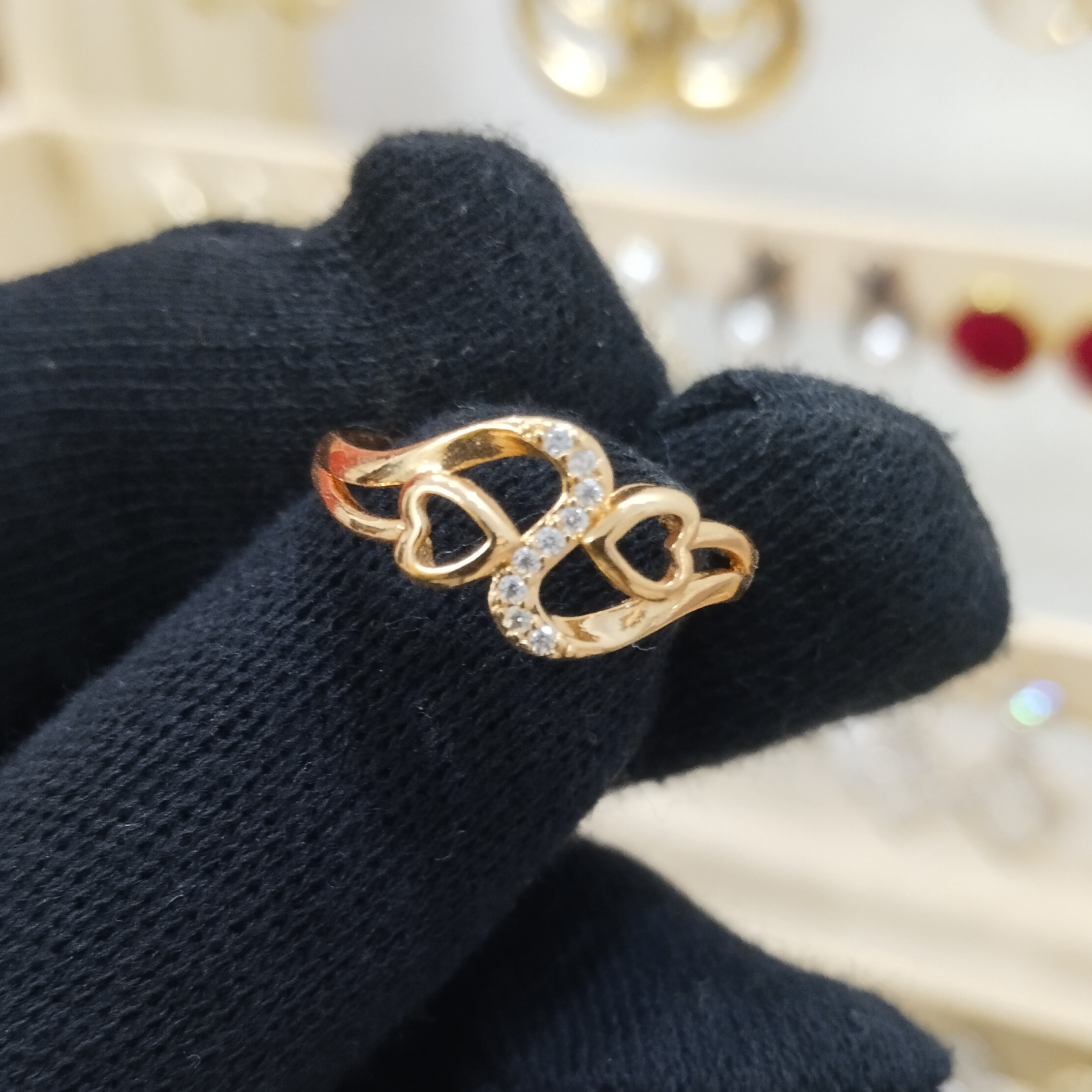 GoldenHeart Crystal Ring