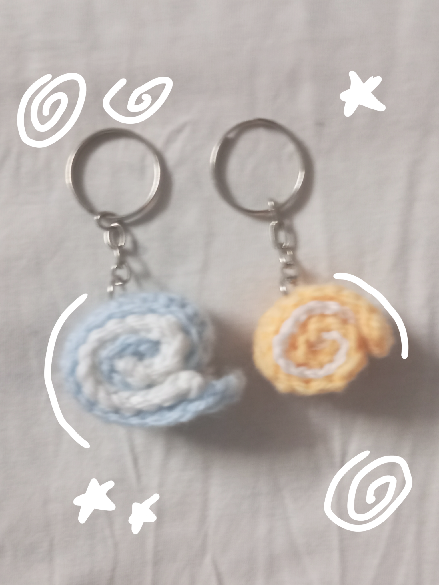 Cake keychain