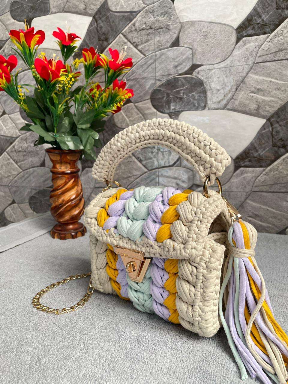 Tshirt yarn handbag