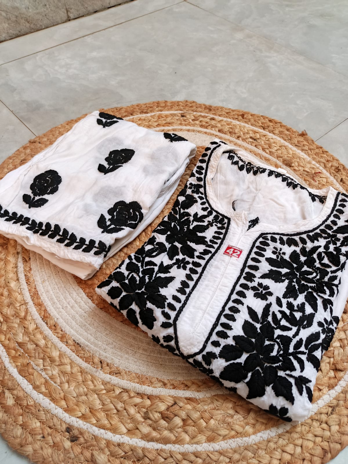 Modal kurta plazo set black on white
