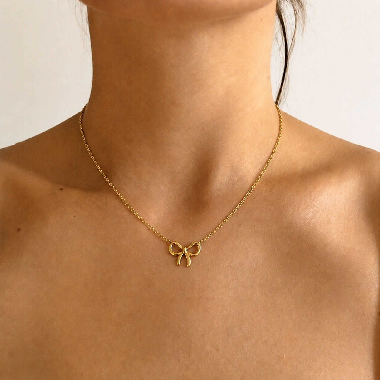 Grace Bow Necklace
