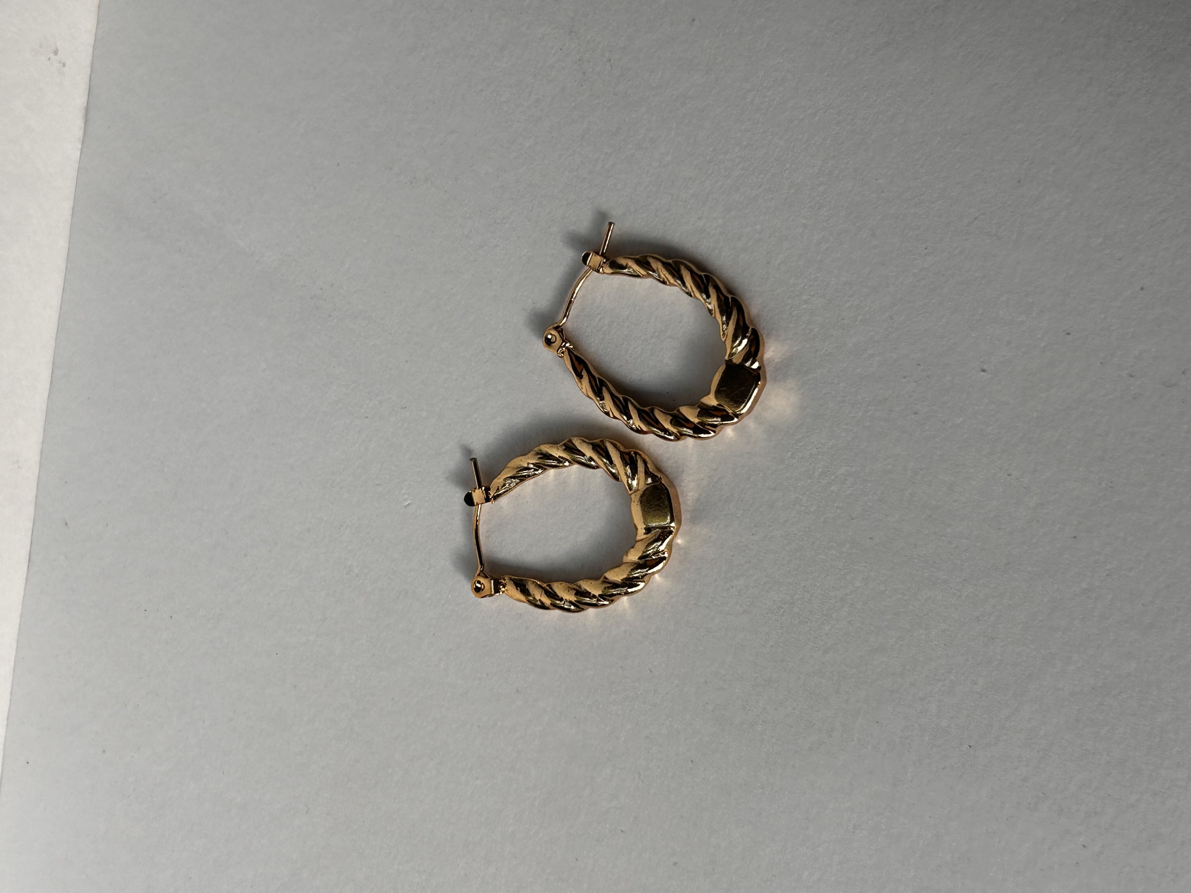 U Shape Hoops