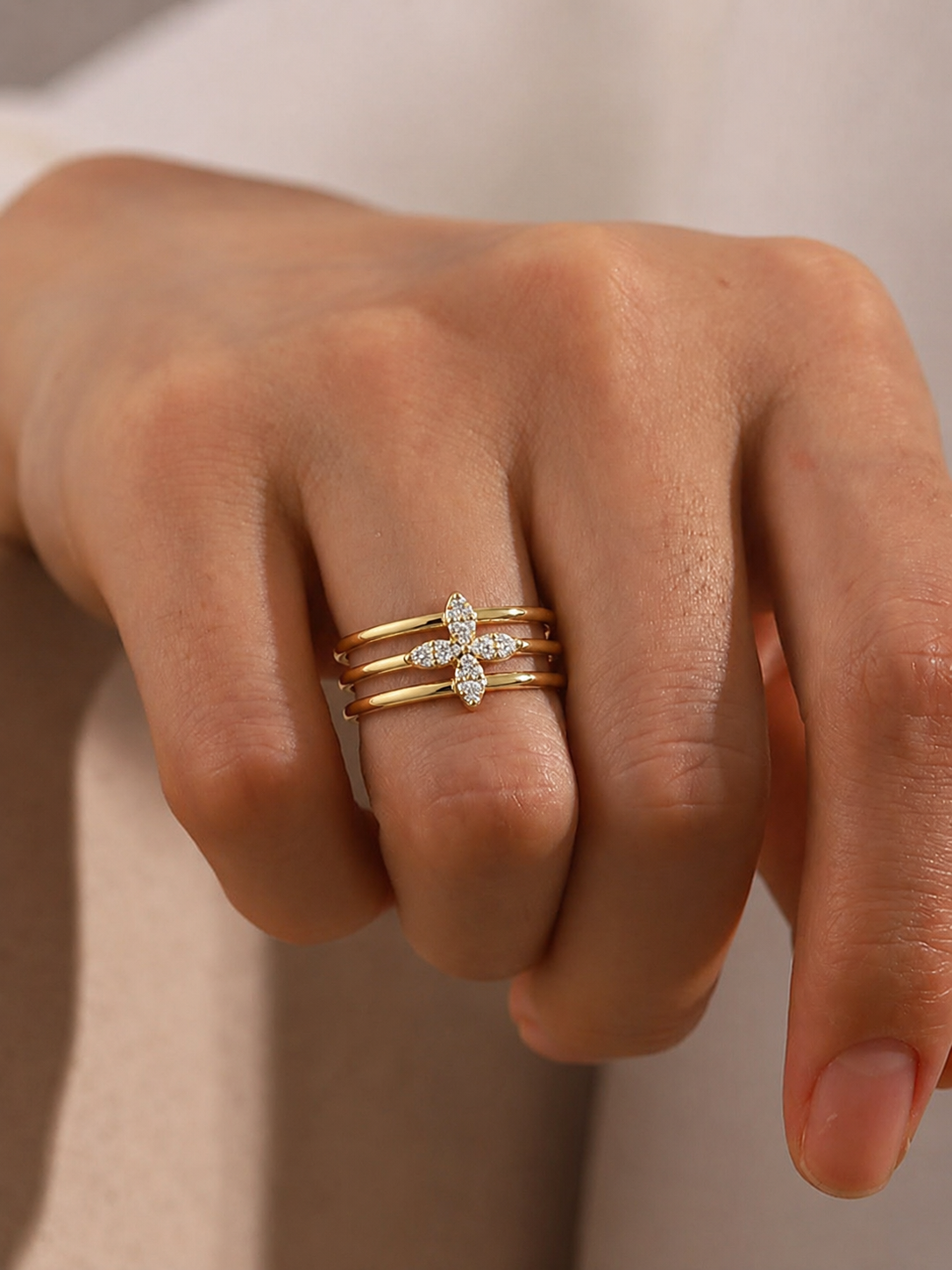 Floral Spark Ring