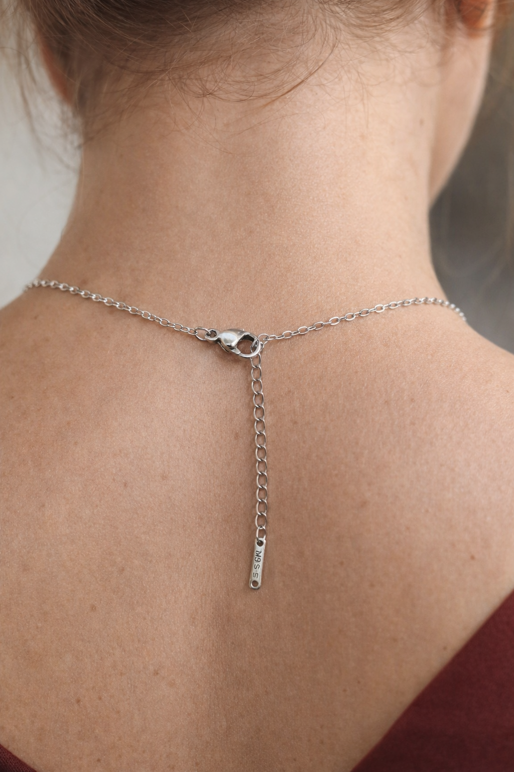 Clover Glow Necklace image 2