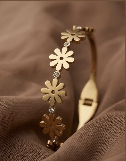2.2 thin wrist Kada✨