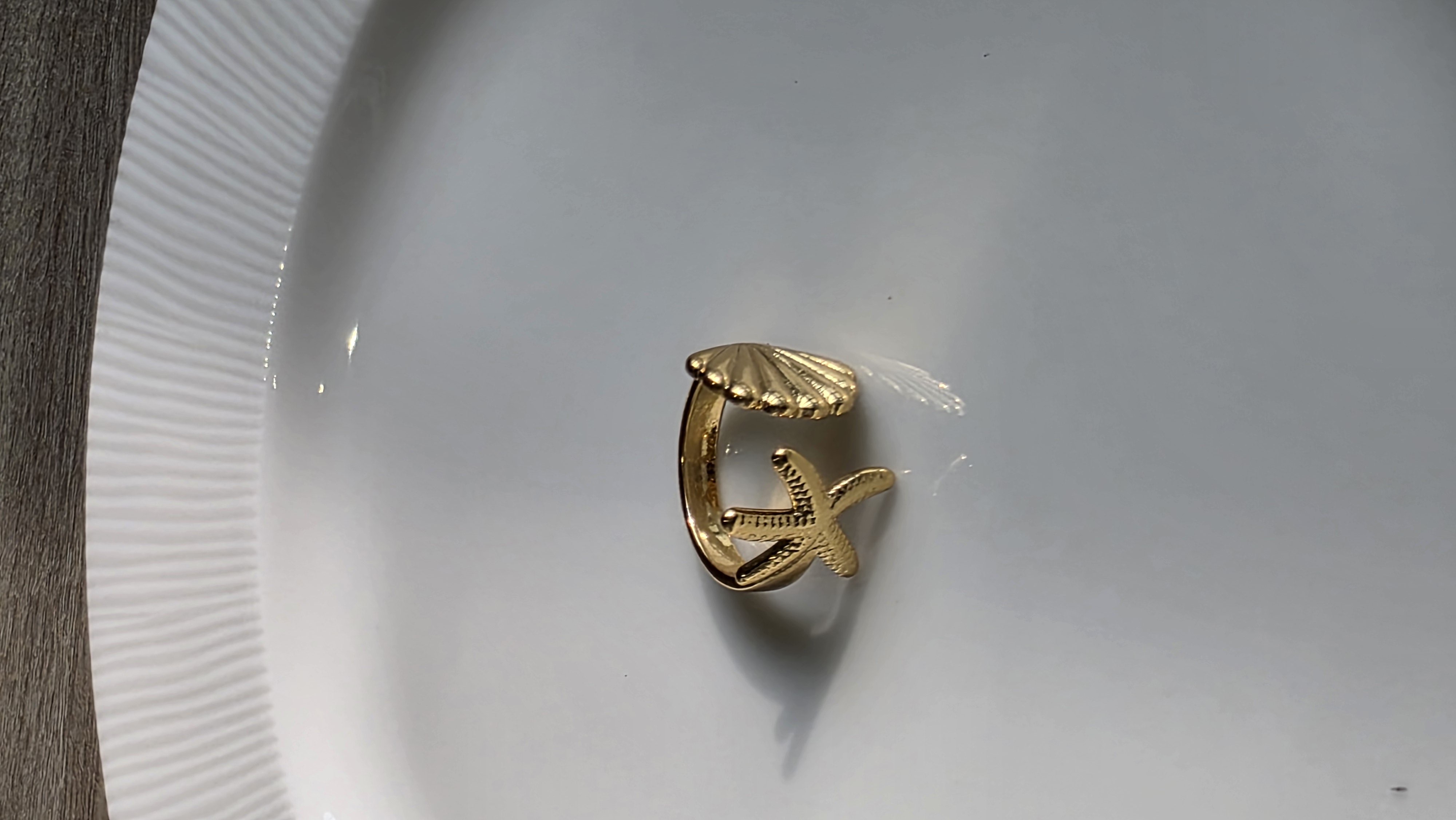 Starfish and shell ring