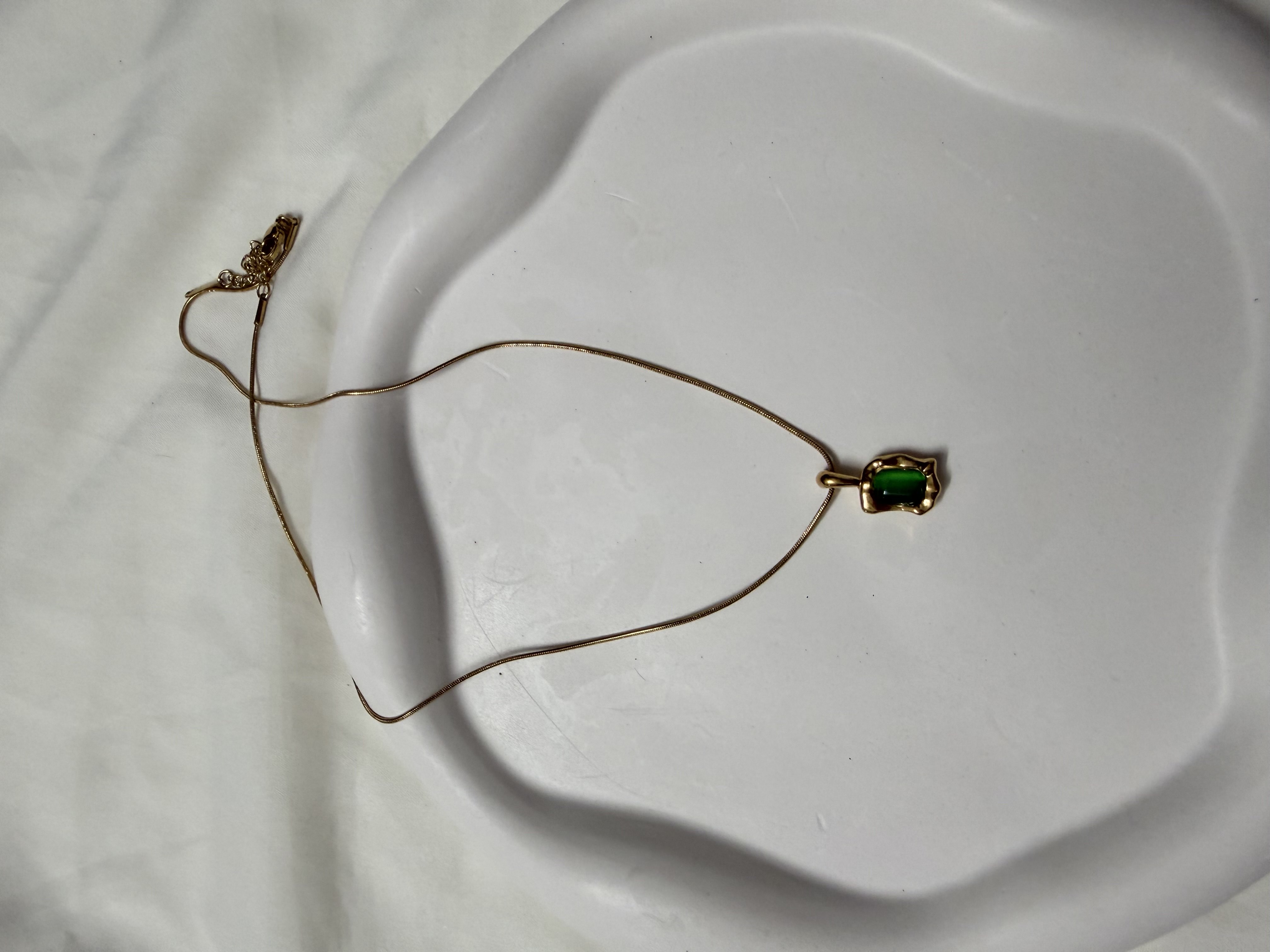 Emerald pendant