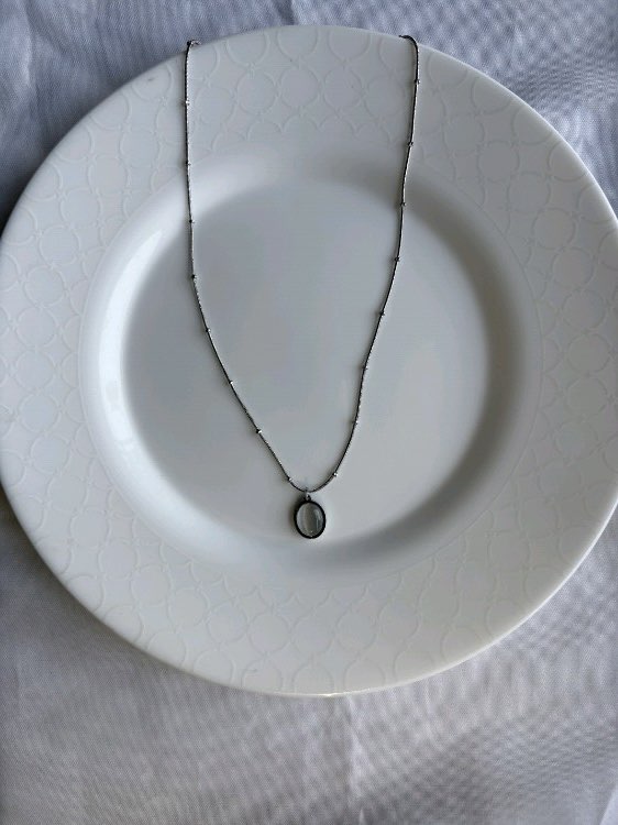 Grey stone pearl pendant (silver)