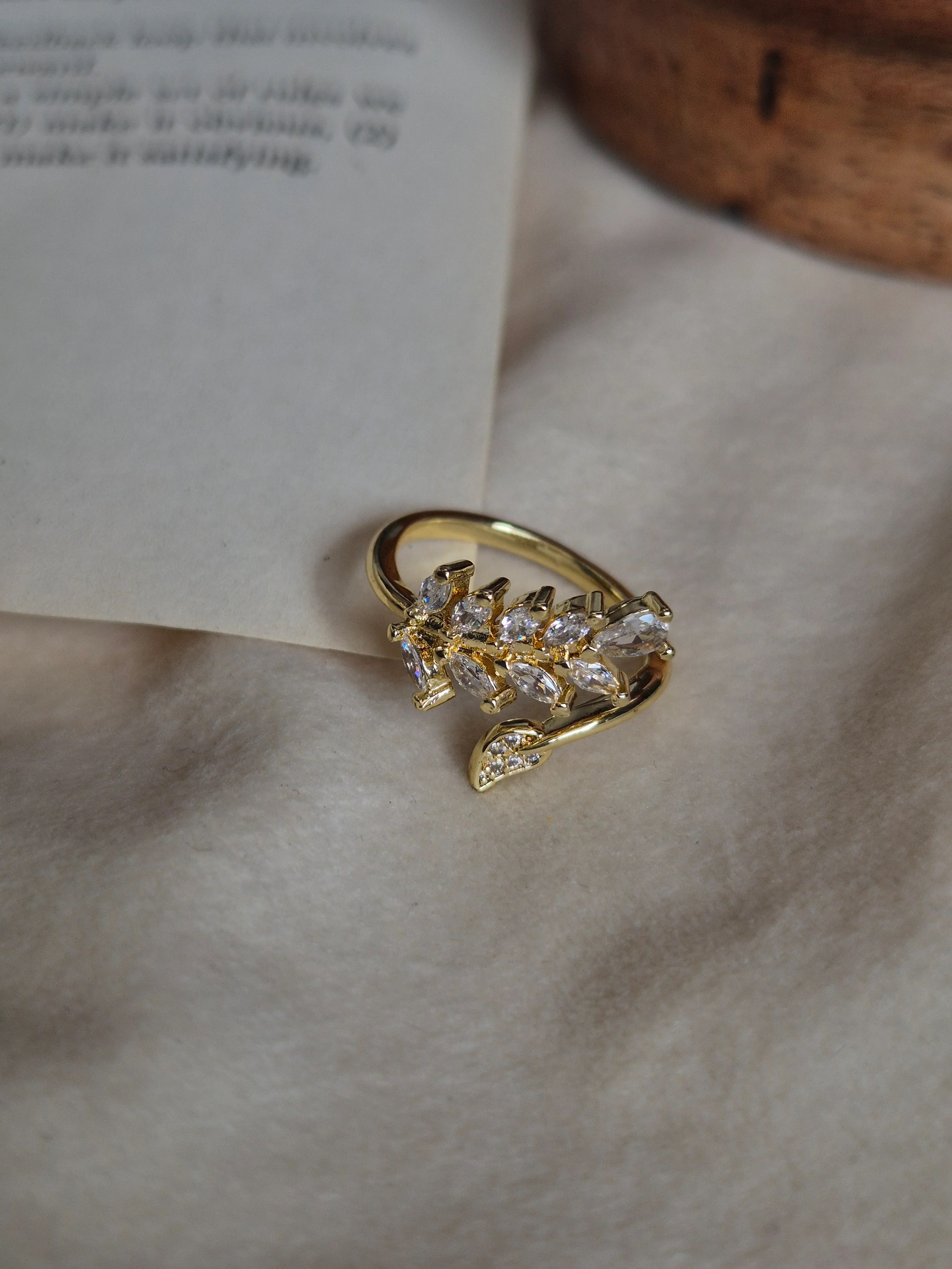 Diamond  leaf ring