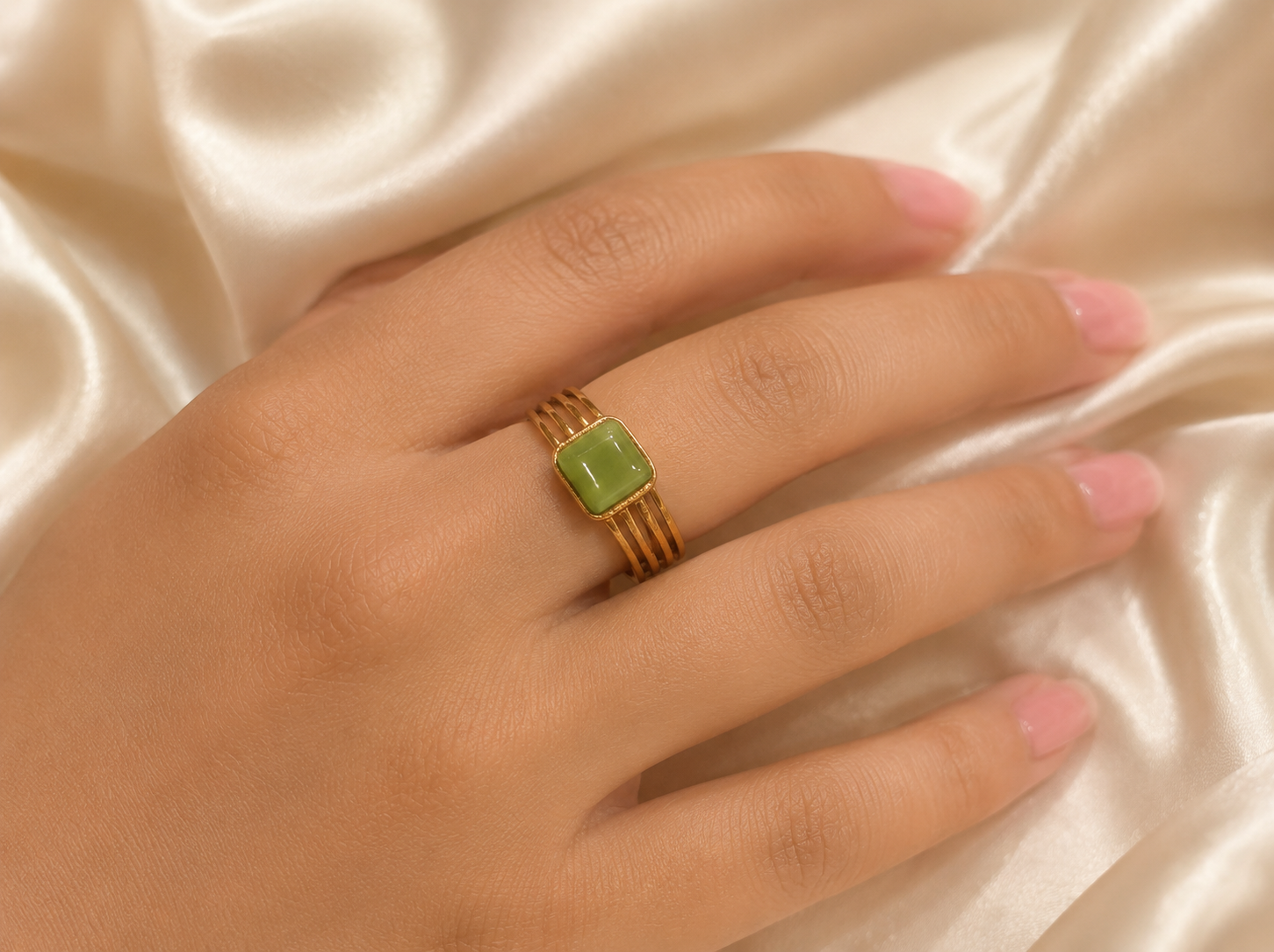 Green stone ring