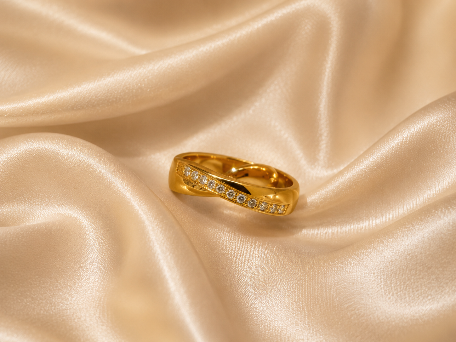 Diamond statement ring