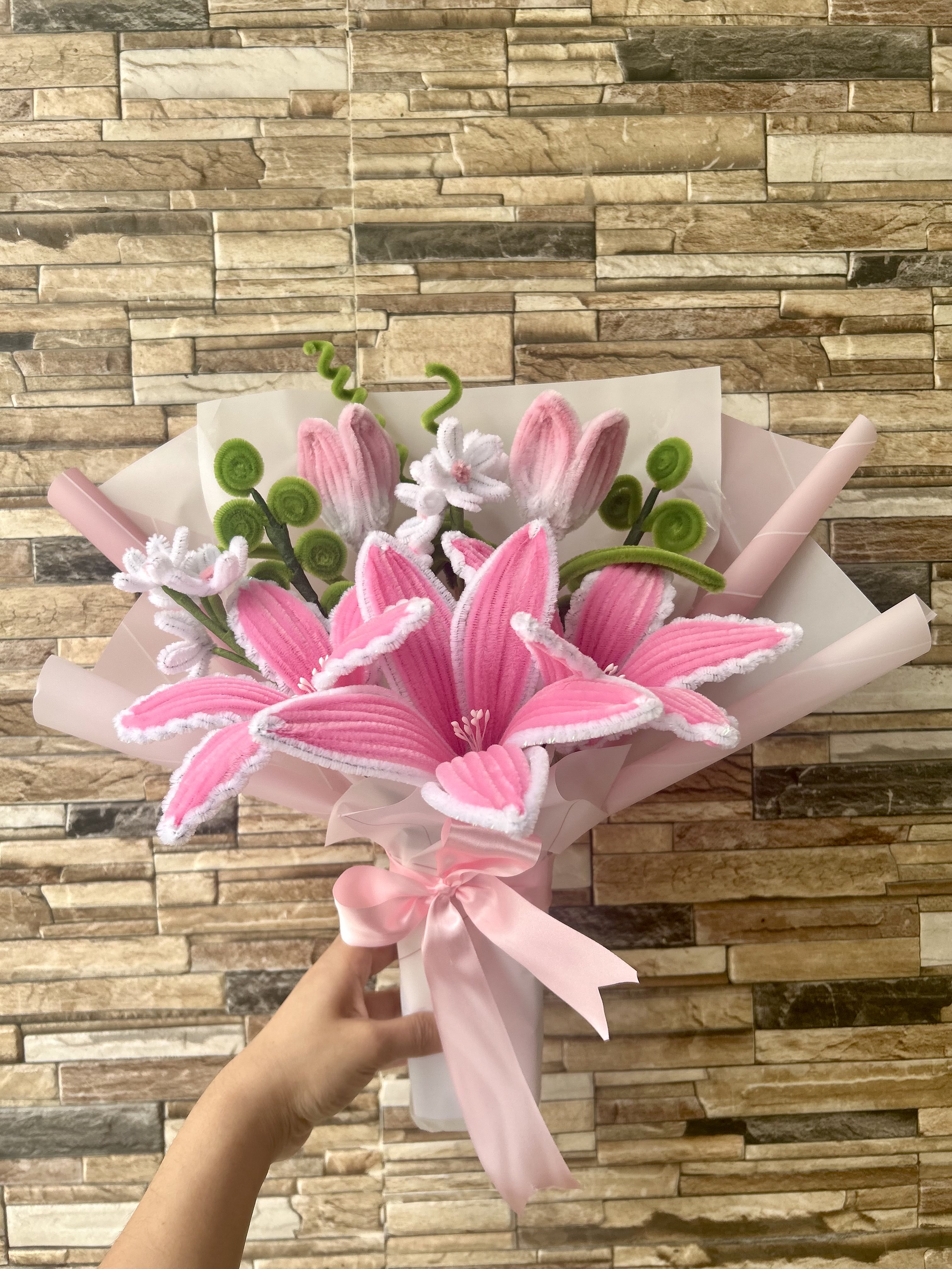 Pink lily tulip boquet