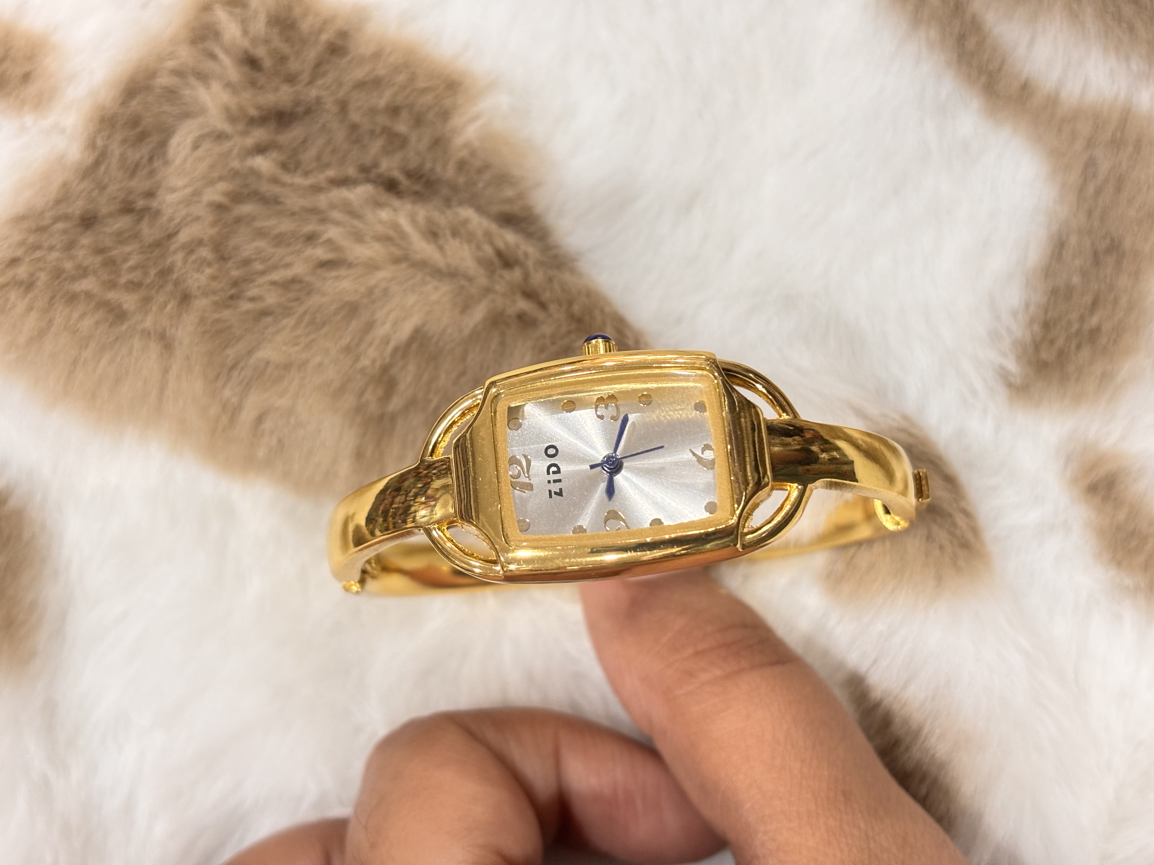 Vintage Rectangle Watch - Anti Tarnish