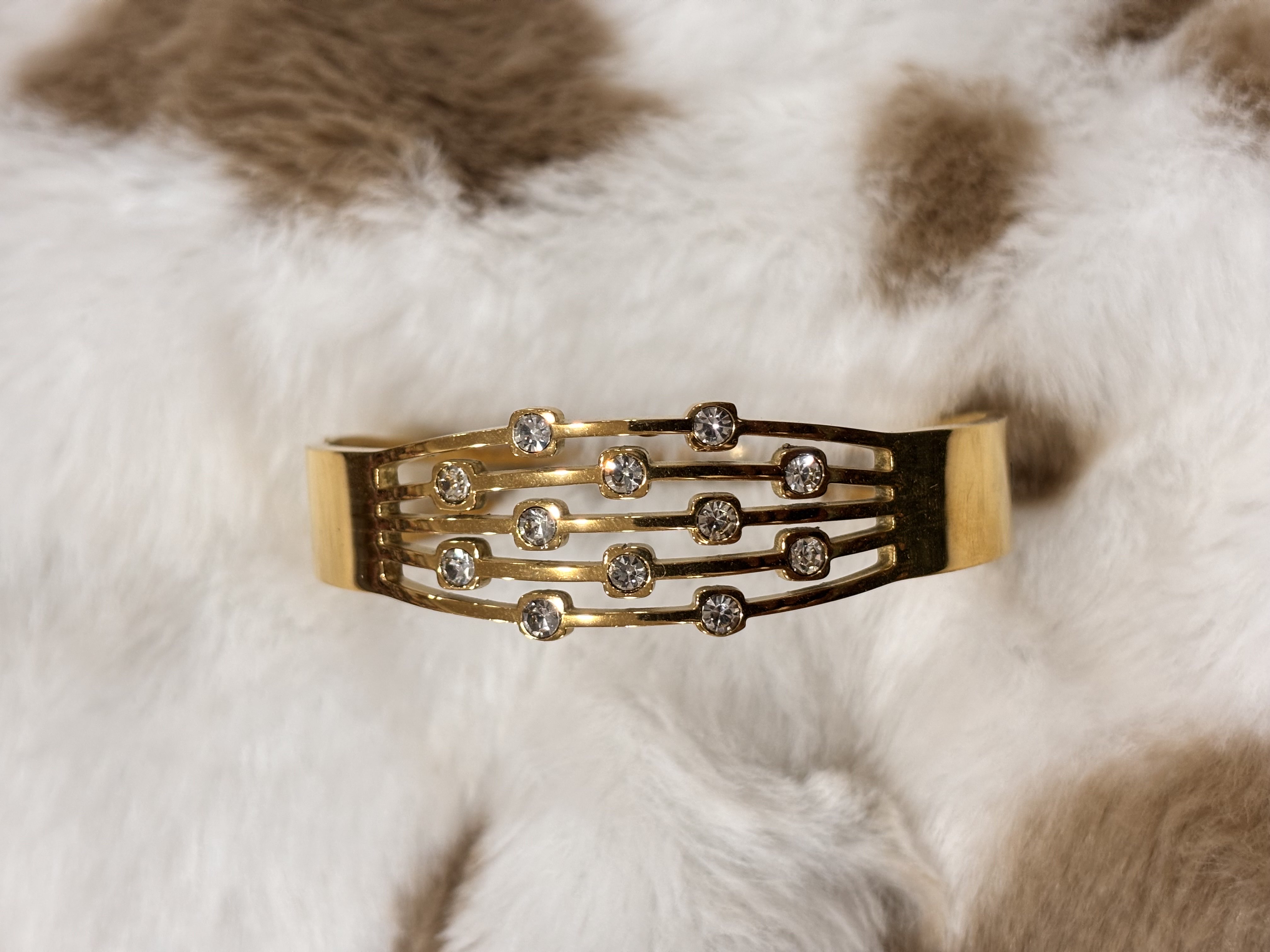 Stone bracelet