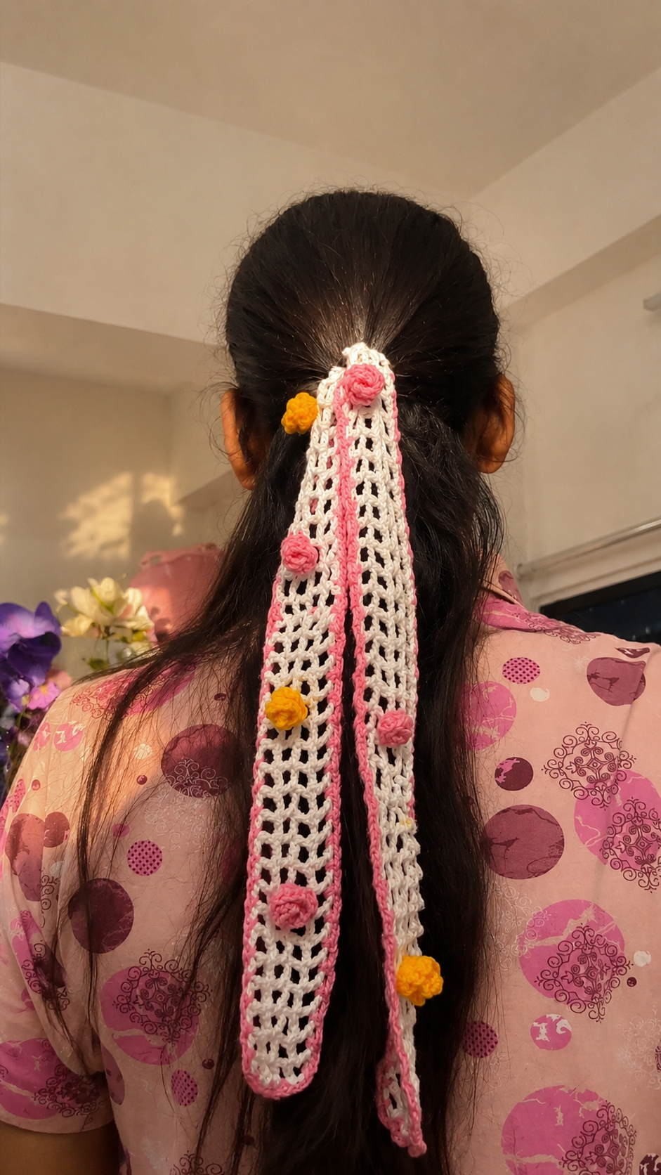 Hair tie
