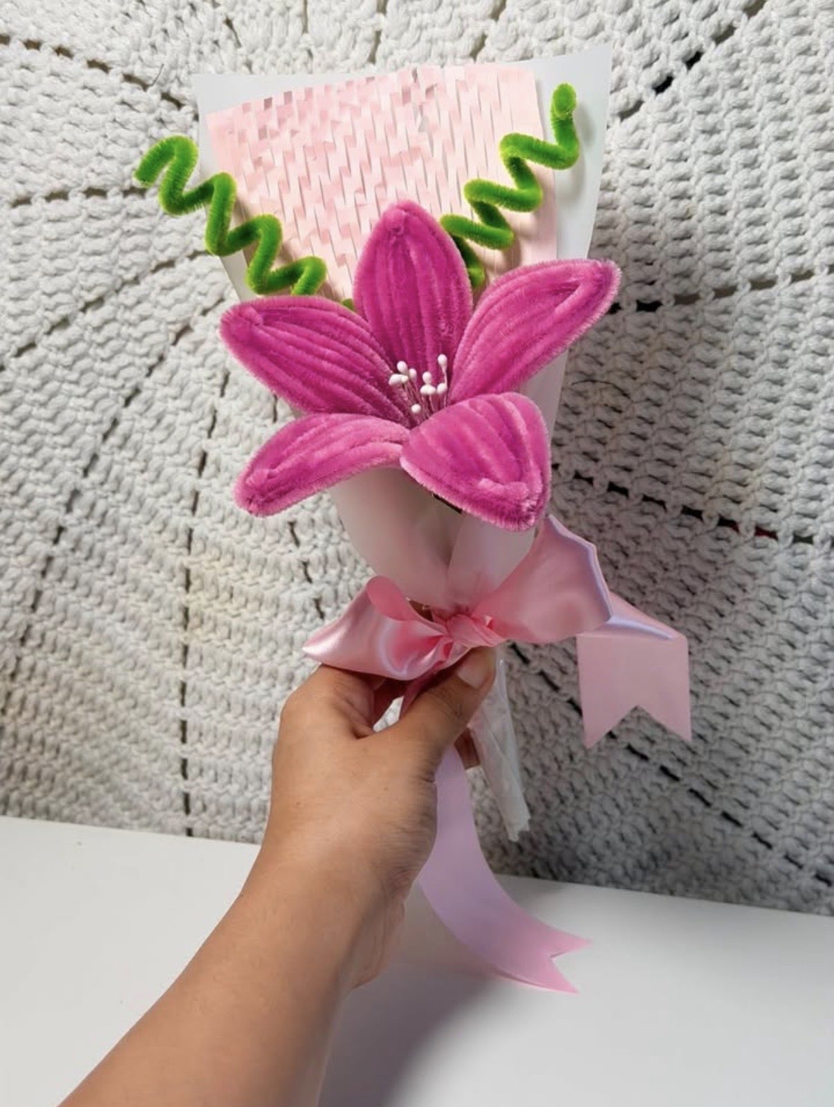 Mini Lily Boquet
