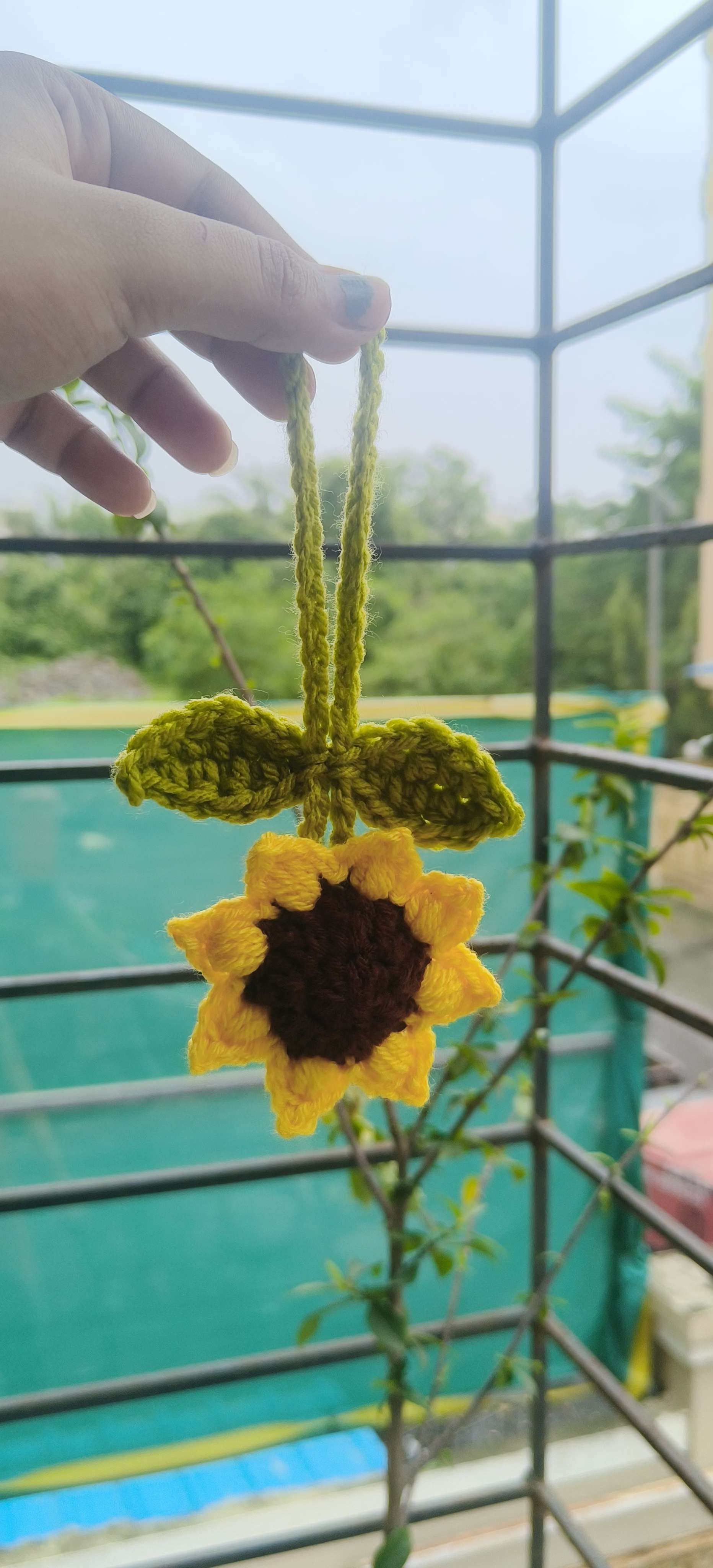 Sunflower Viral Hair Tie