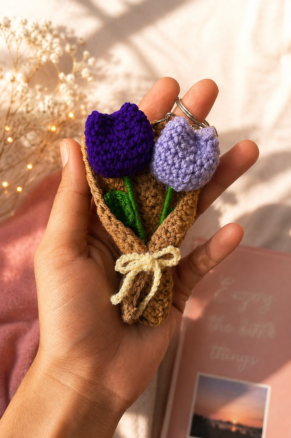 Tulip keychain