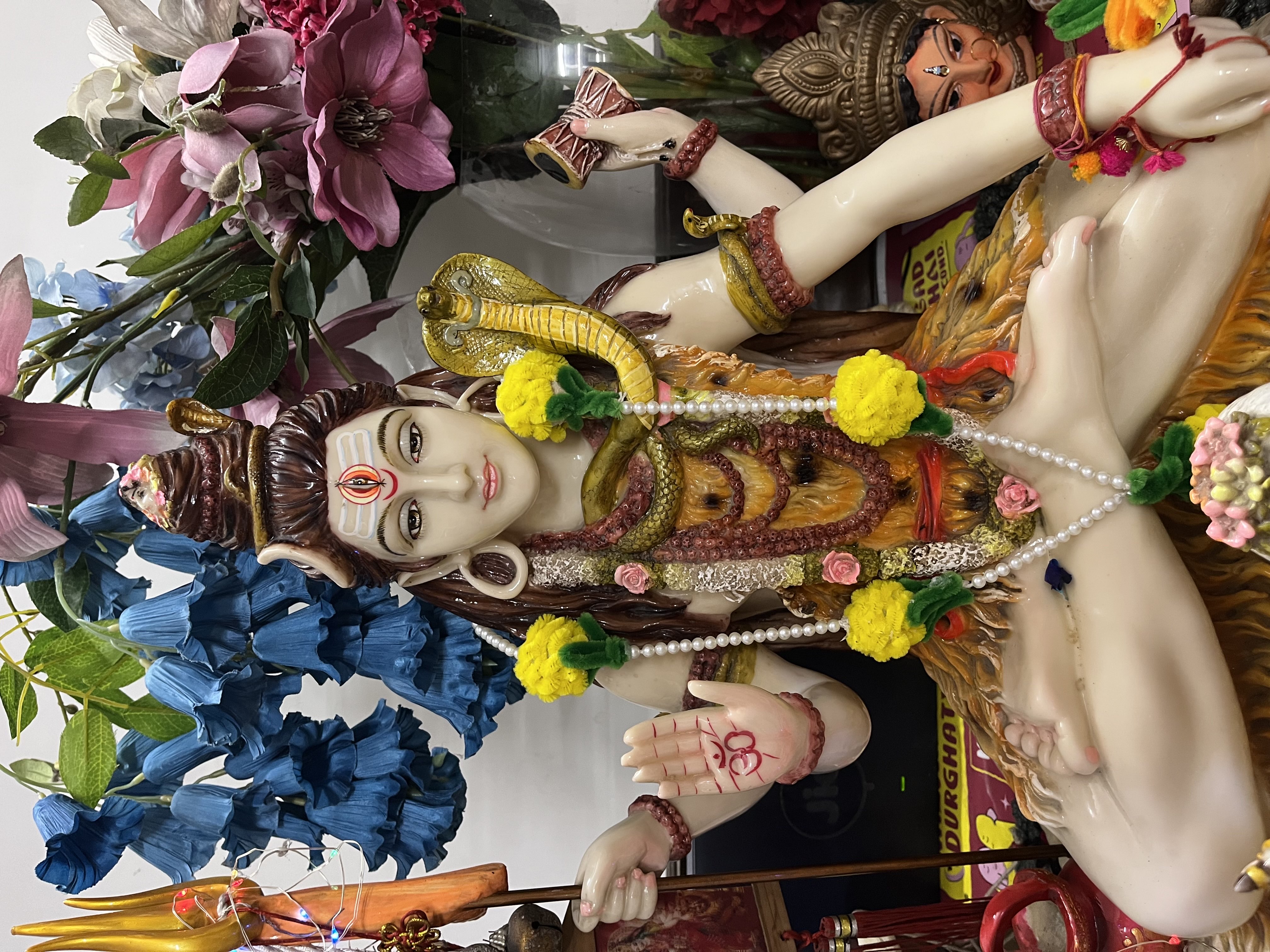 Genda Mala - small pearl (5 Flower) image 2