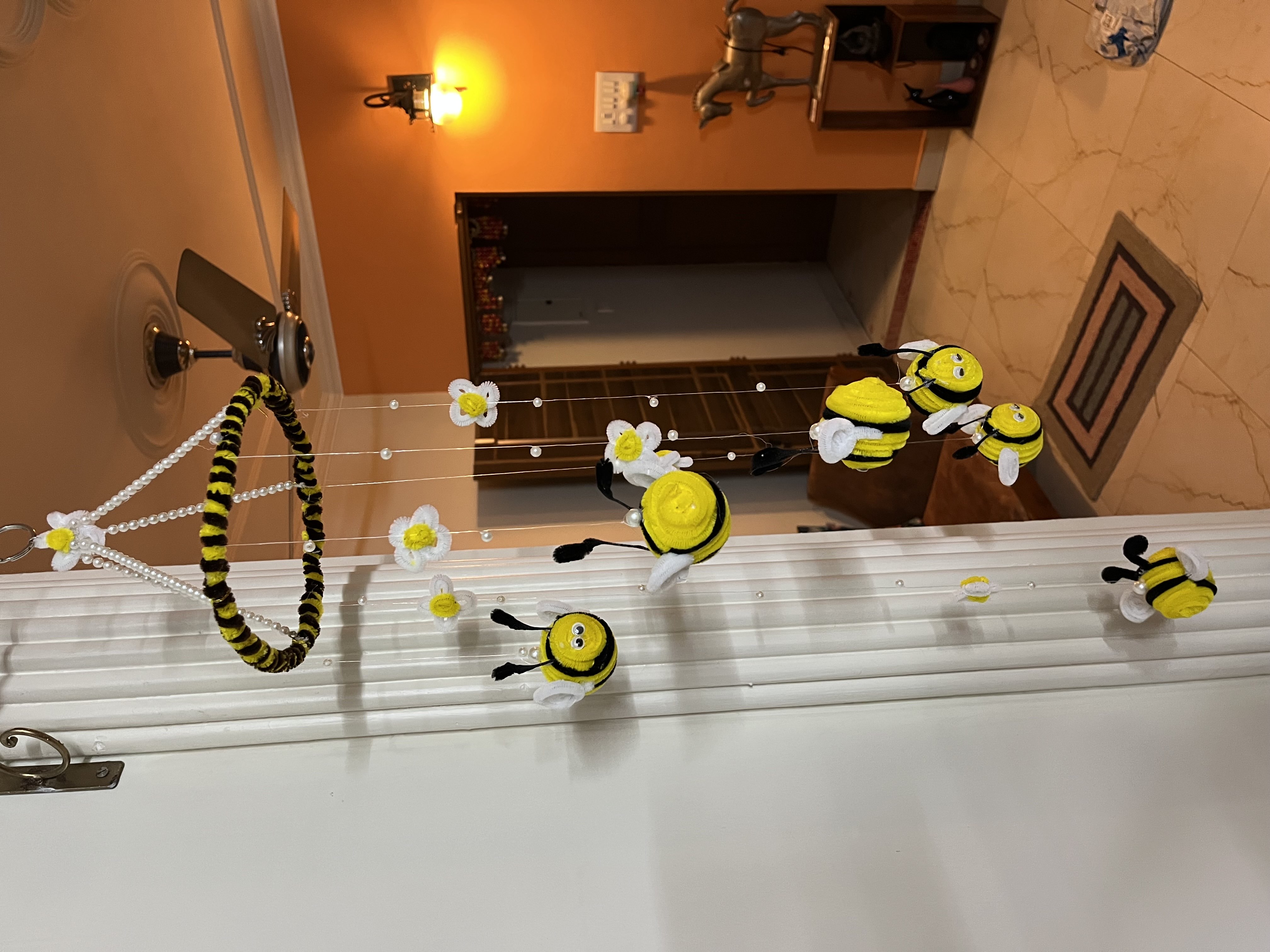 Honeybee Wind chime - ferry light
