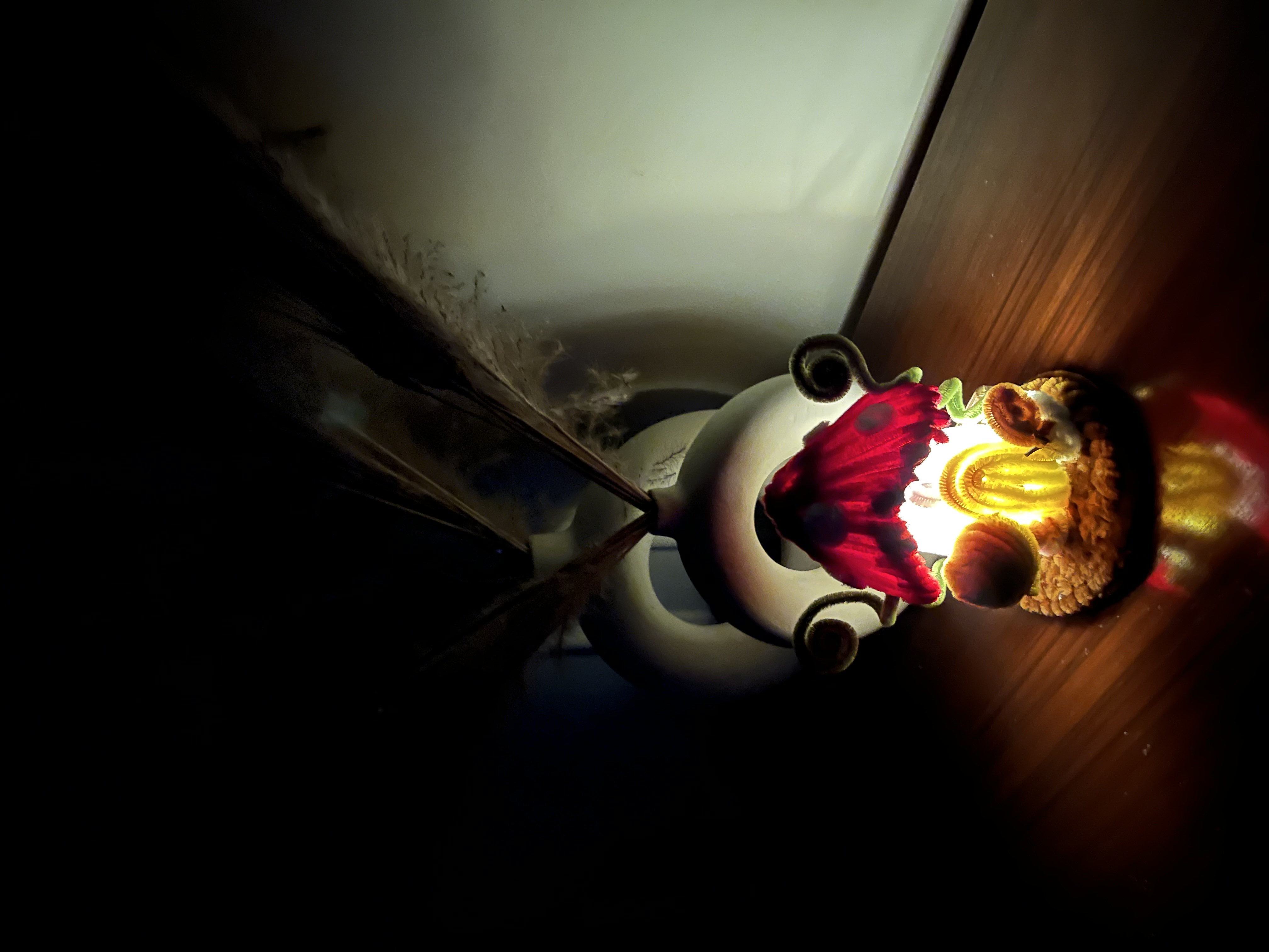 Mushroom lamp image 2