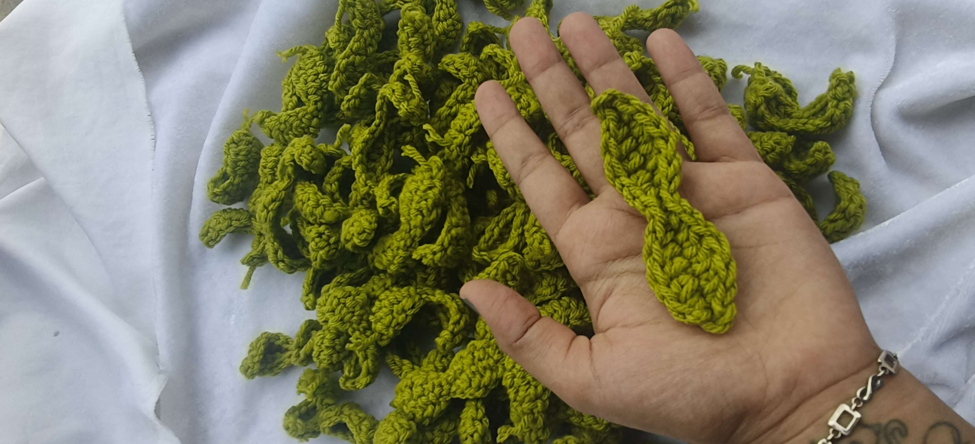 Double Leaves (50 pcs)