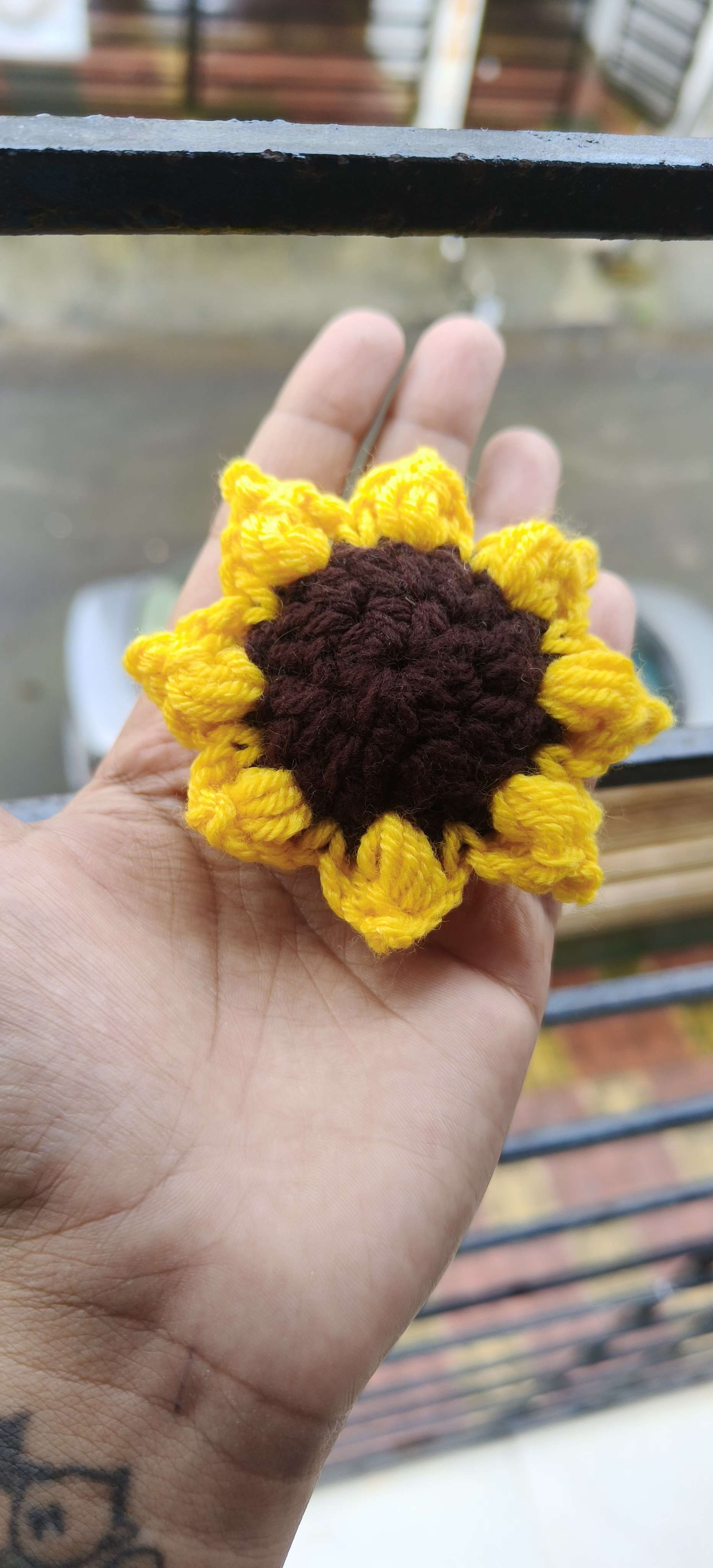 Double layered Puff Petals sunflowers-20 pcs