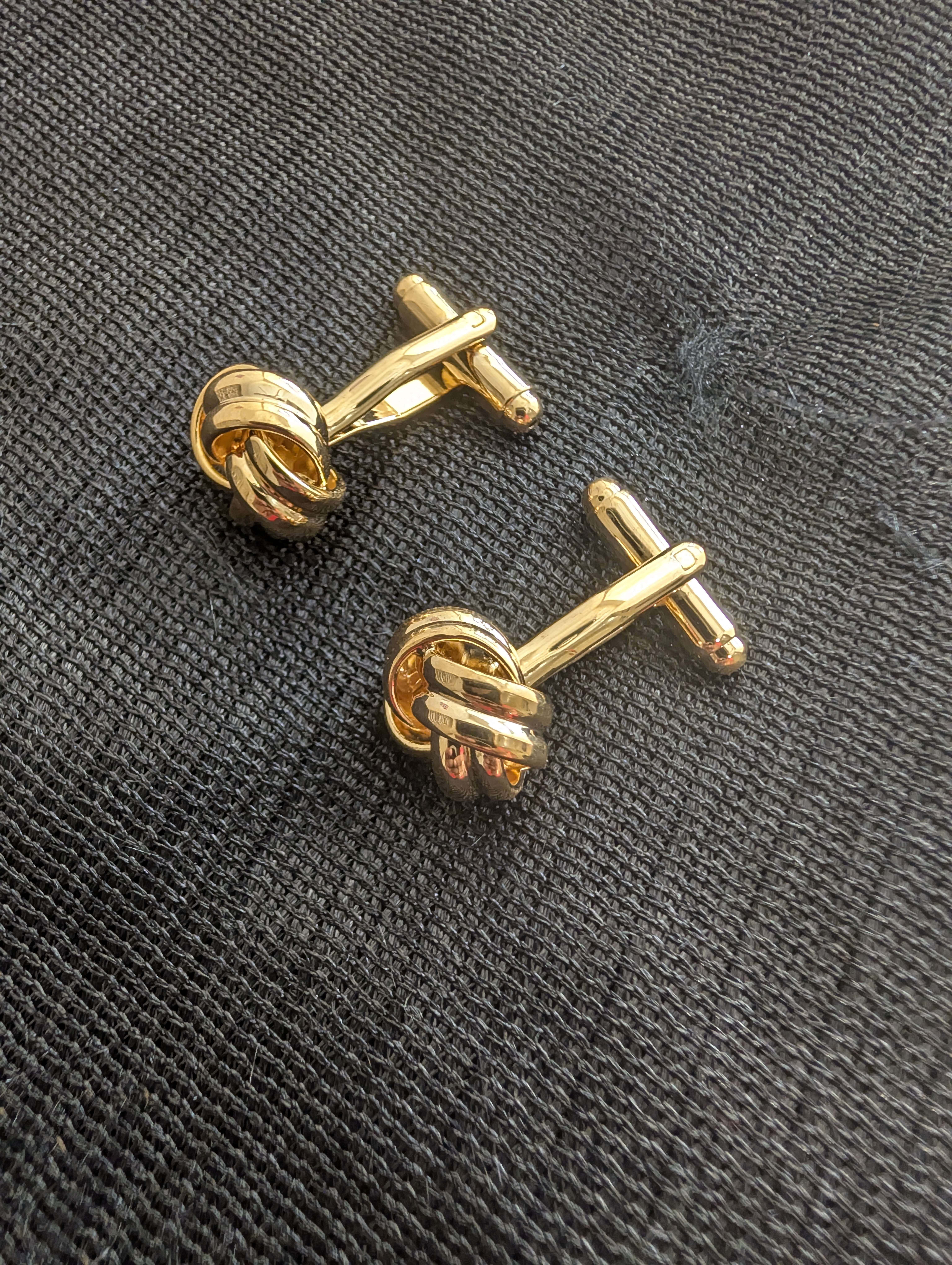 Golden Knoted Cufflinks
