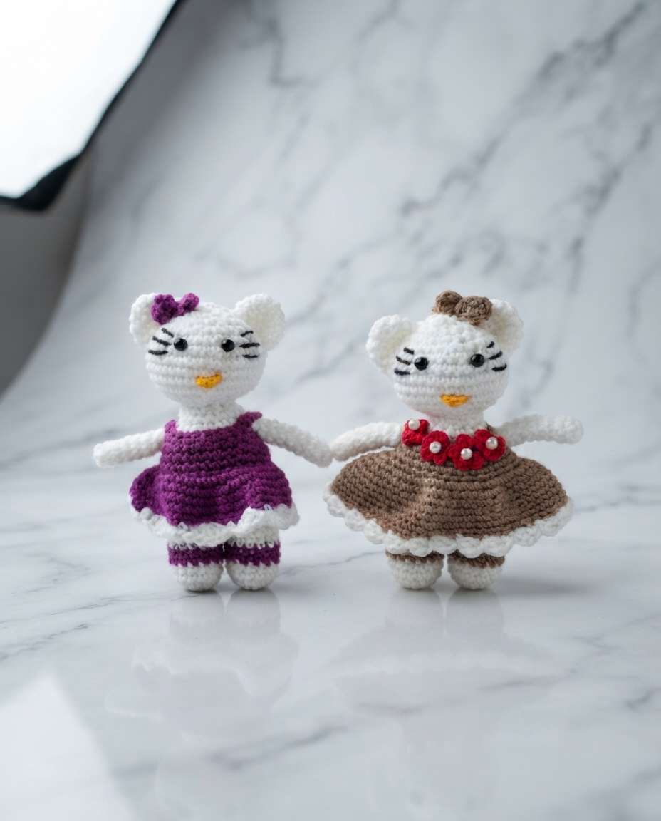 Hello Kitty keychain