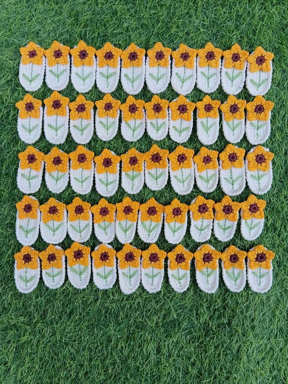 Sunflower hair clip pair