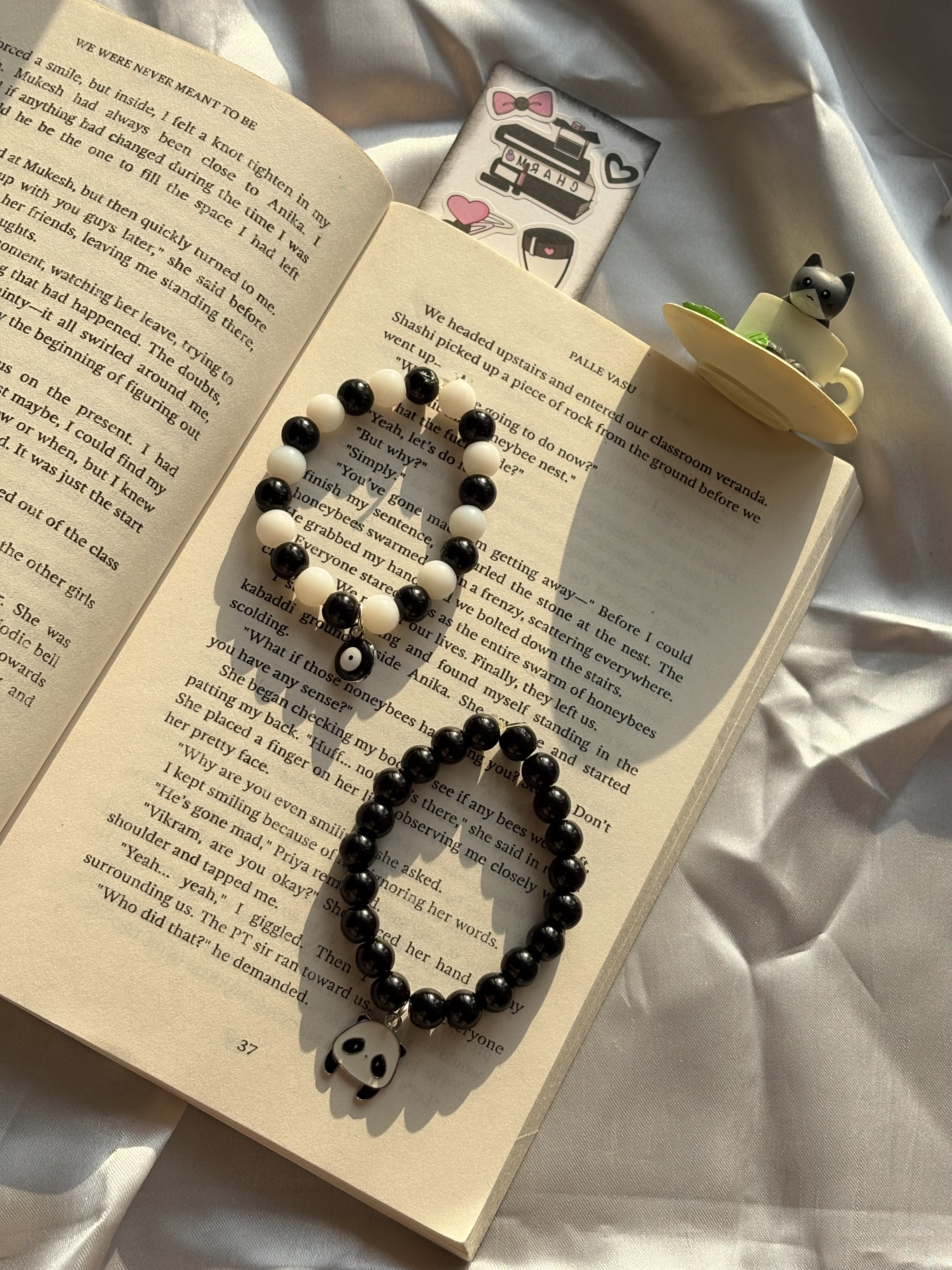 black bead bracelet (pack of 2)