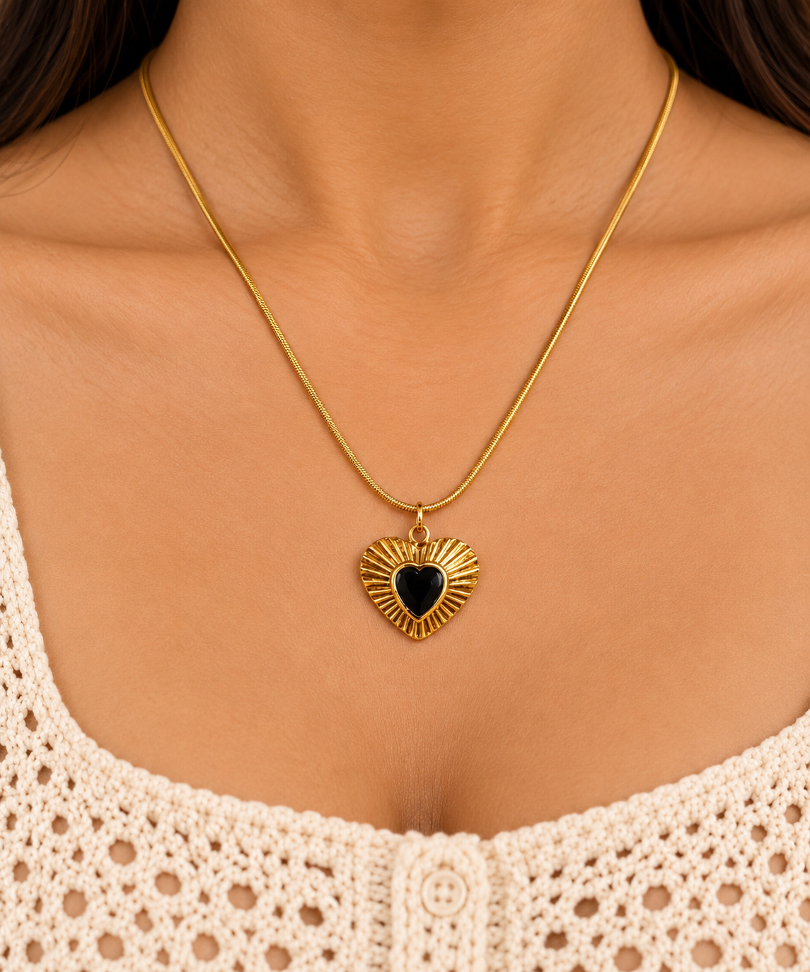 LAX_Midnight Heart Necklace for Women