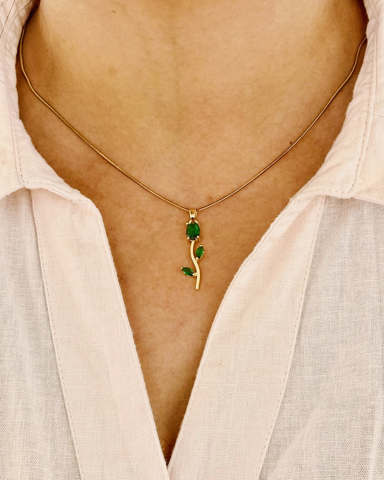 LAX_Emerald Vine Necklace for Women