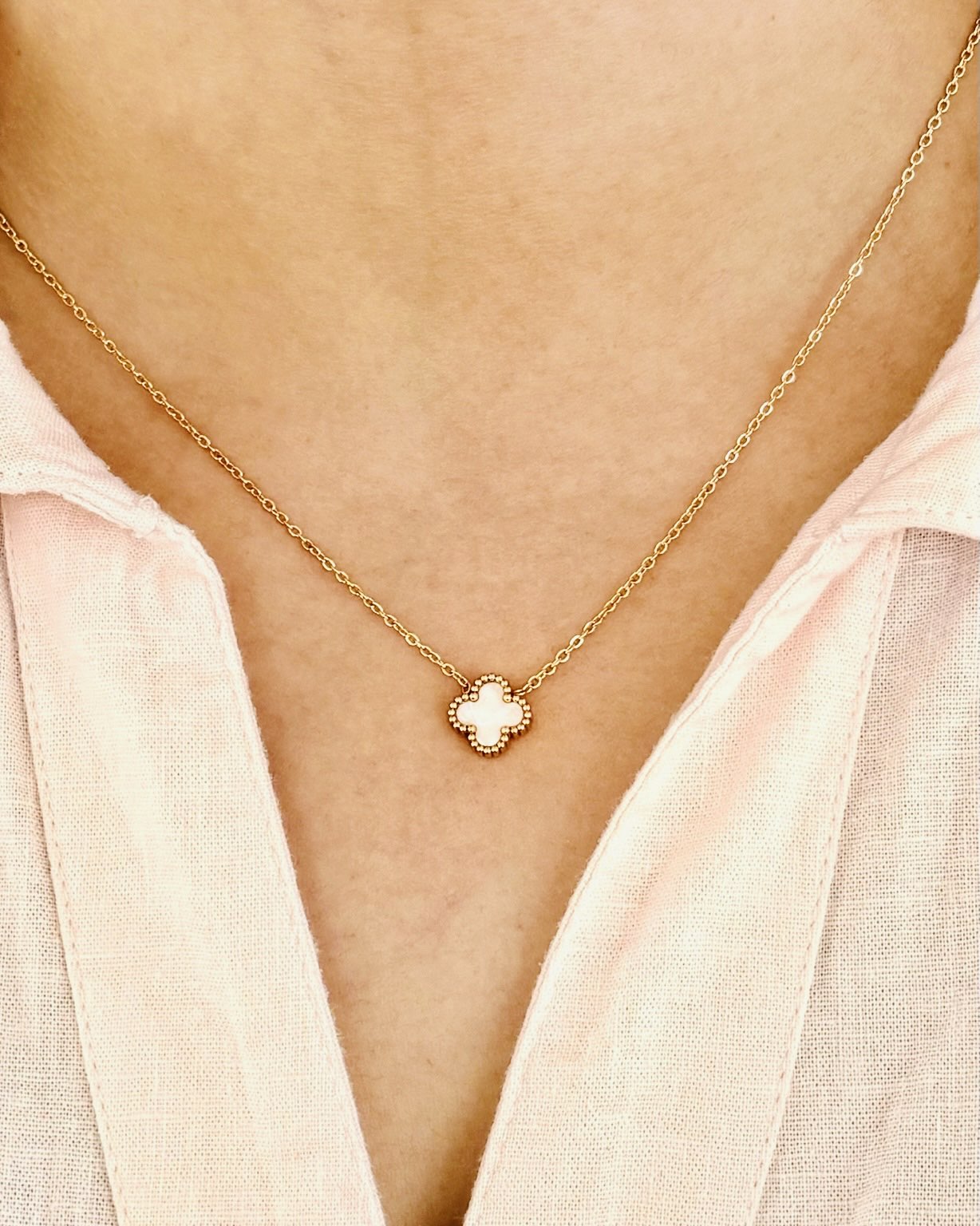 LAX_Pearl Clover Necklace for Women