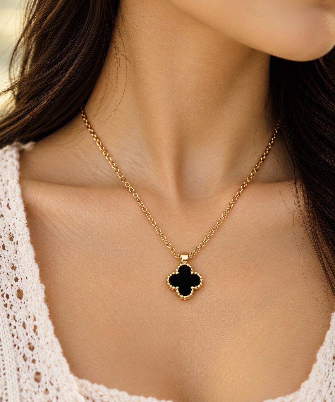 LAX_Midnight Clover Pendant Necklace for Women